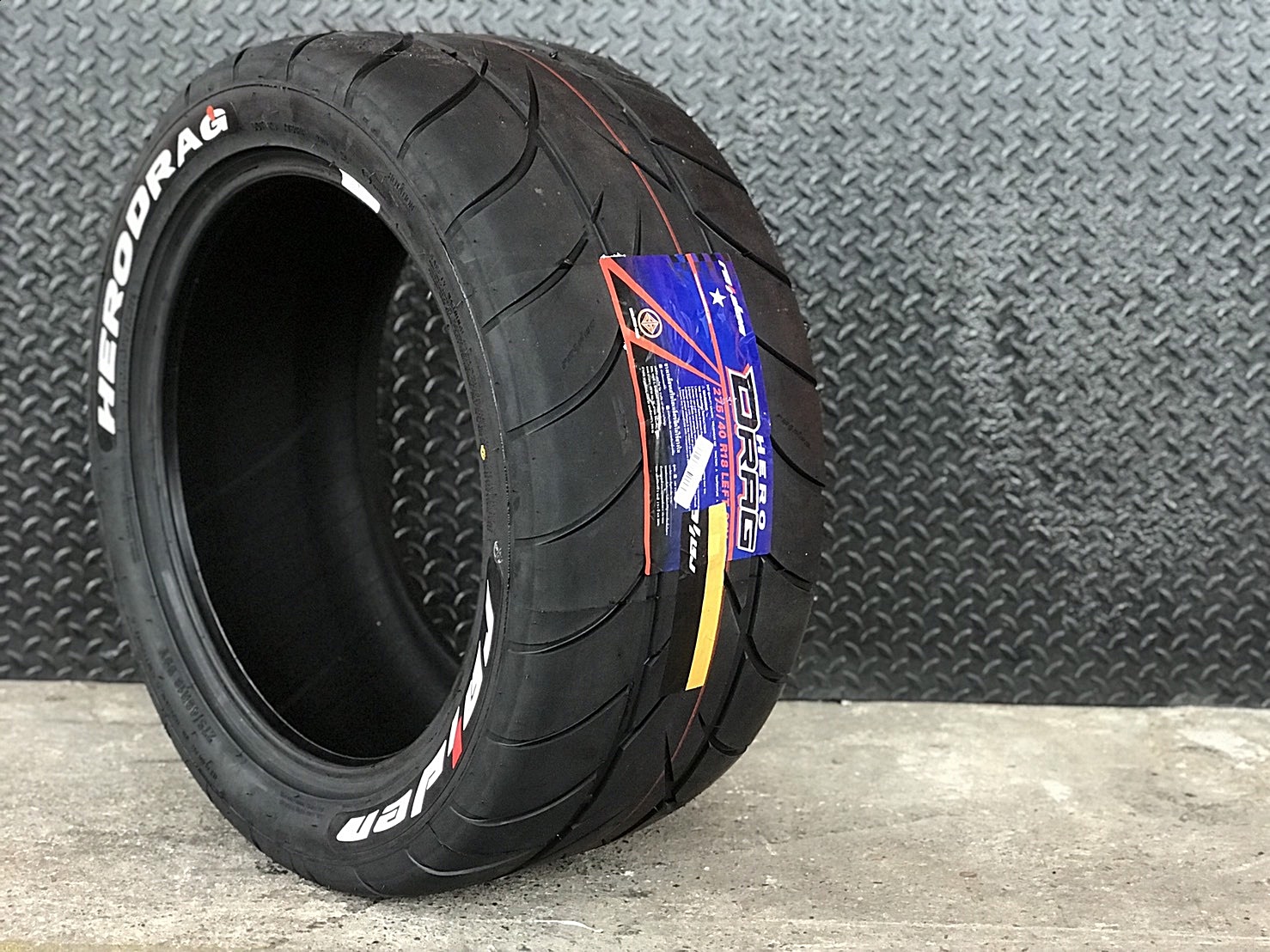 HERO DRAG 275/40R18 ยาง DRAG ขอบขาว ปี19