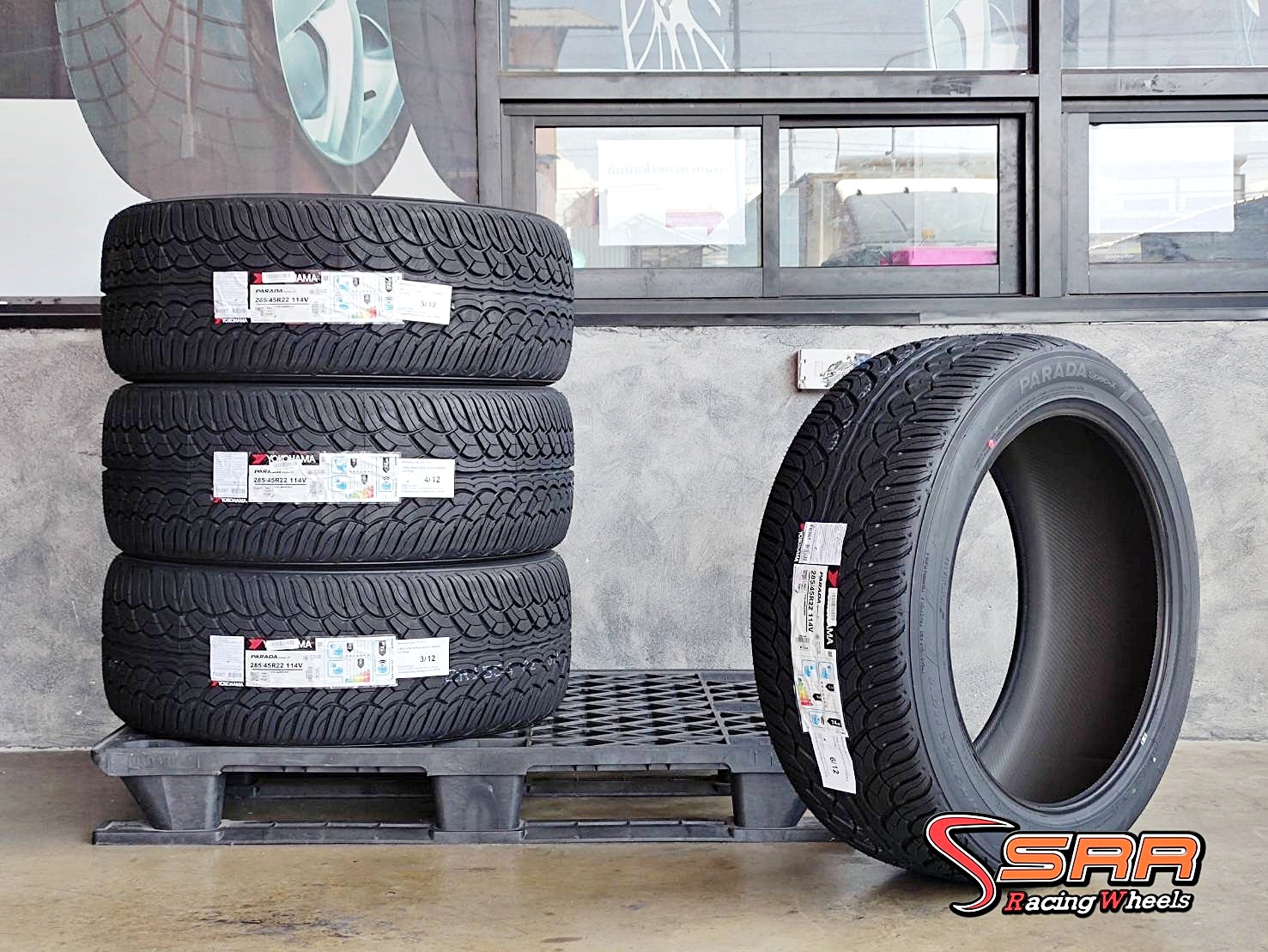 YOKOHAMA PARADA Spec-X 285/45R22 ยางใหม่ปี2021 ราคาพิเศษ