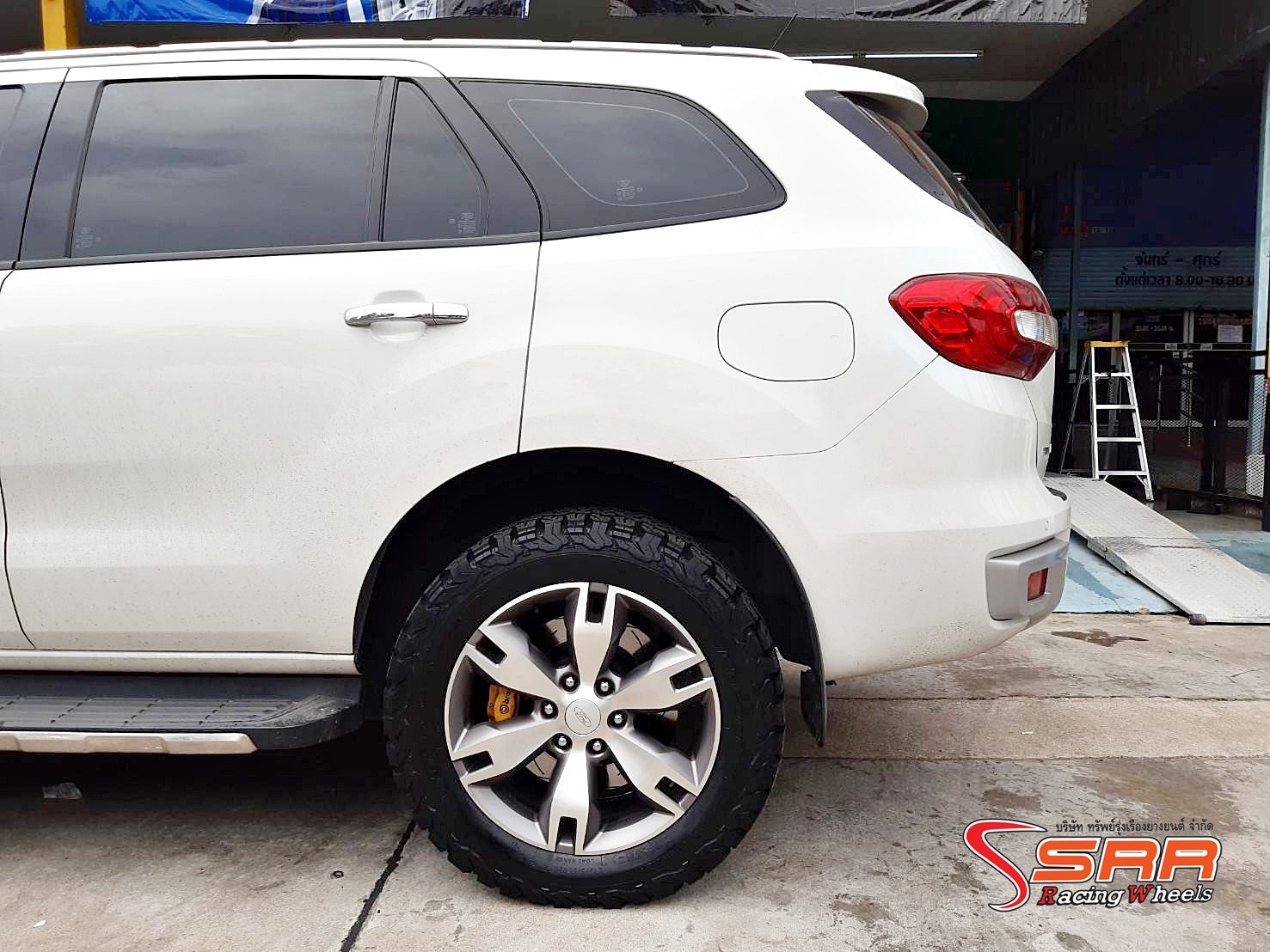 BFGoodrich All Terrain T/A KO2 275/55R20 ยางเข้าใหม่ปี20 ราคาพิเศษ