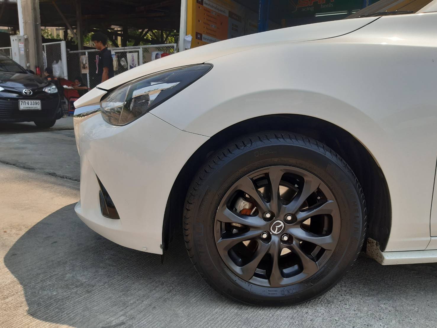 MICHELIN PRIMACY4 195/60R15 ยางปี2020 ราคาพิเศษ