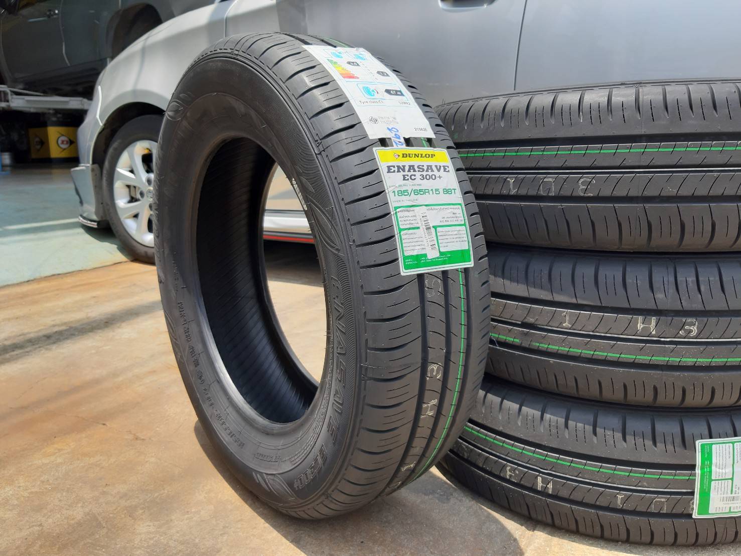 DUNLOP ENASAVE EC300+ 185/65R15 ยางไทยปี20 ราคาพิเศษ