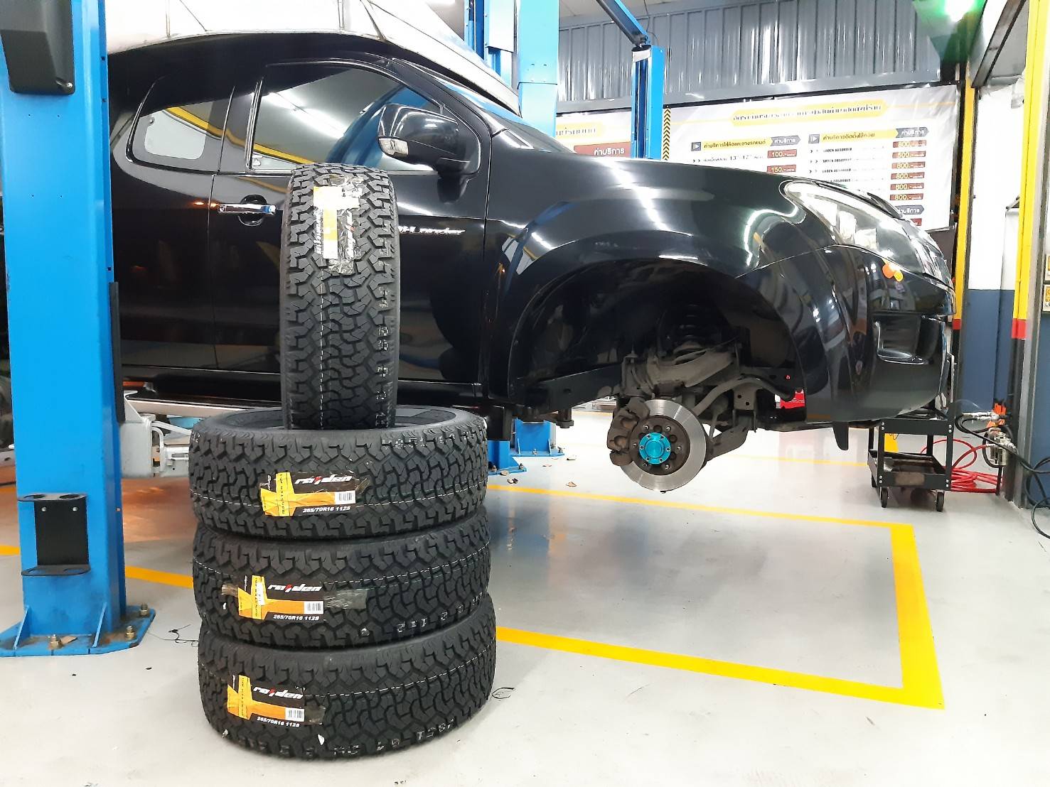 RAIDEN MONSTER AT-1 265/70R16 ยางใหม่ปี19 เส้นละ 3,500 บาท