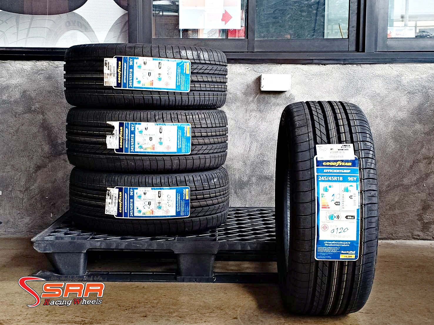 GOODYEAR EFFICIENTGRIP ROF 245/45R18 ยางรันแฟลต ราคาพิเศษ