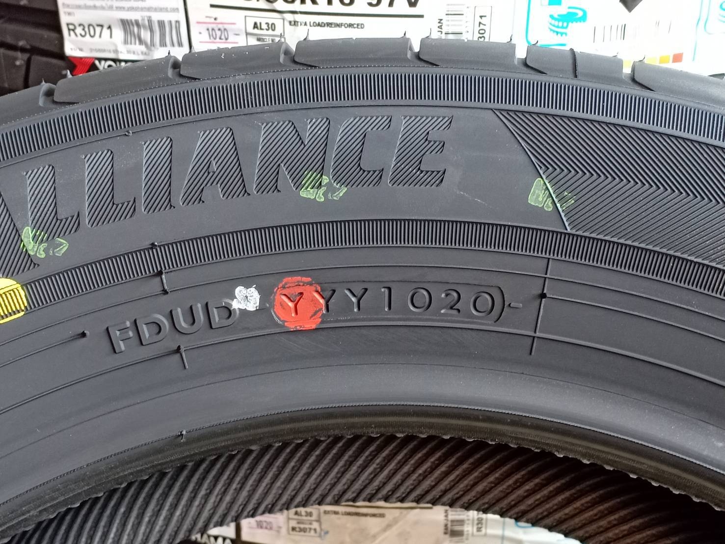 YOKOHAMA ALLIANCE 030Ex 215/55R16 ยางญี่ปุ่นปี20 ลดราคาพิเศษ