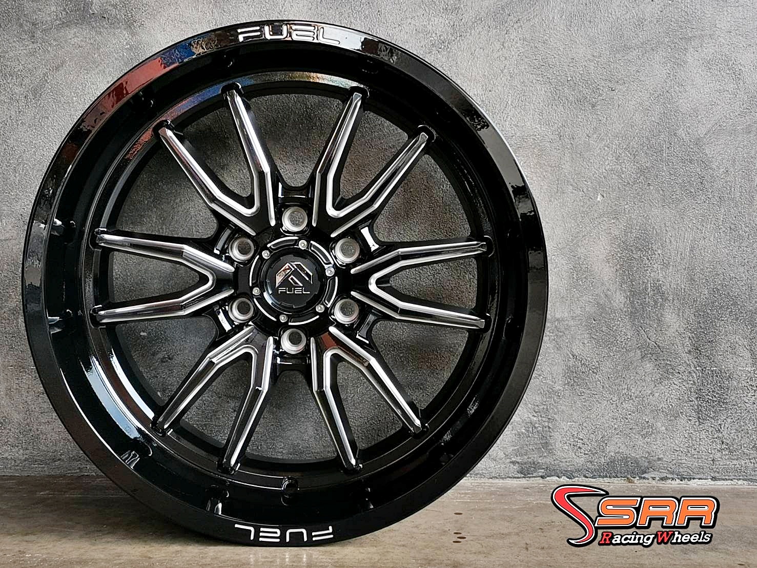 FUEL CLASH D761 20x10 6H139.7 ET-18 GLOSSY BLACK/MILLED