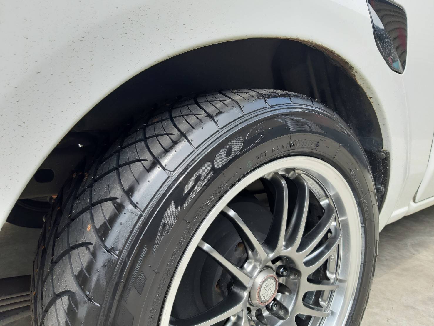 NITTO NT420S 255/50R18 ยางญี่ปุ่น ปี20 ราคาพิเศษ