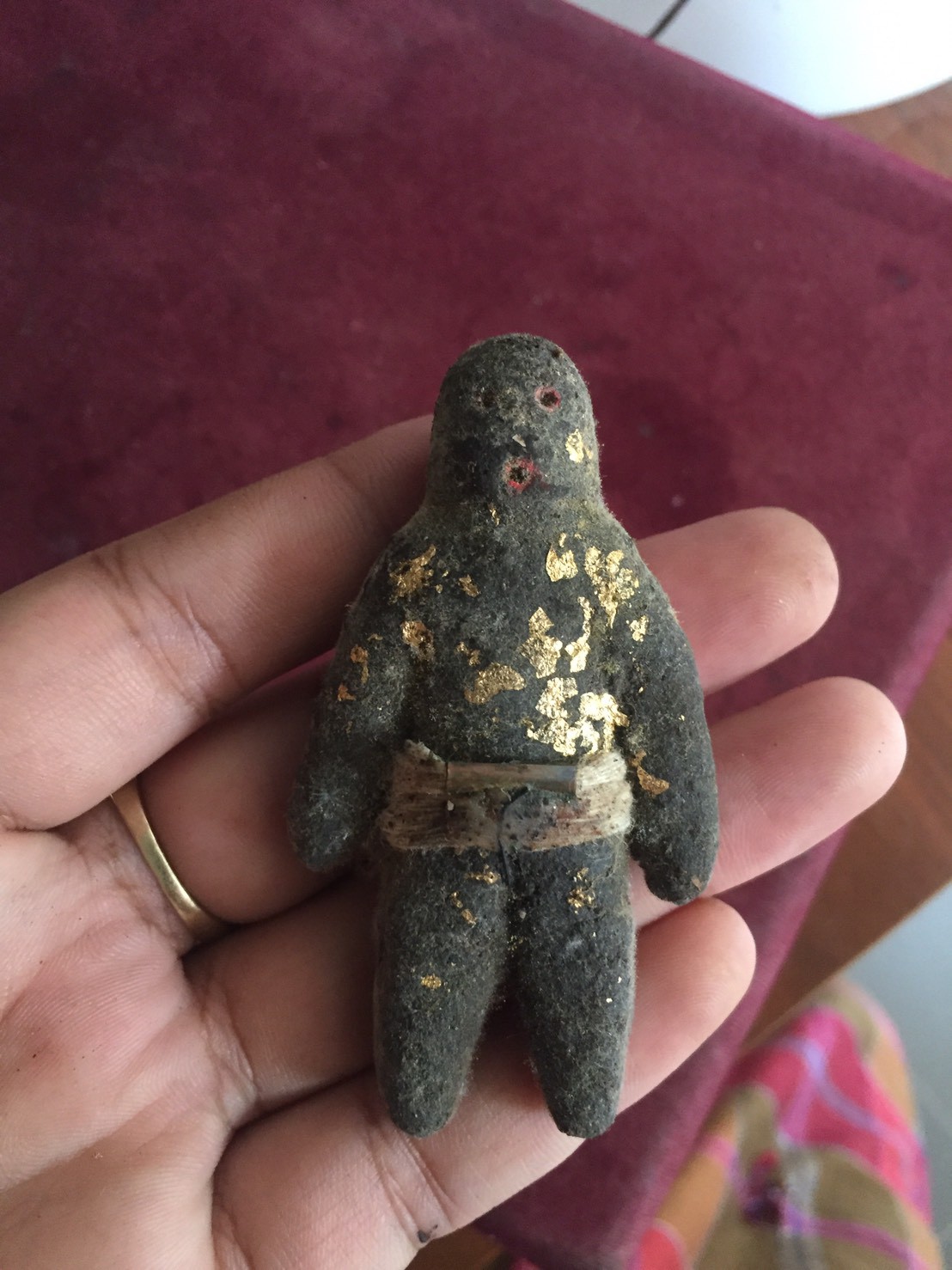 หุ่นพยนต์รุ่นแรกรุ่นเดียว อาจารย์เปล่ง บุญยืน