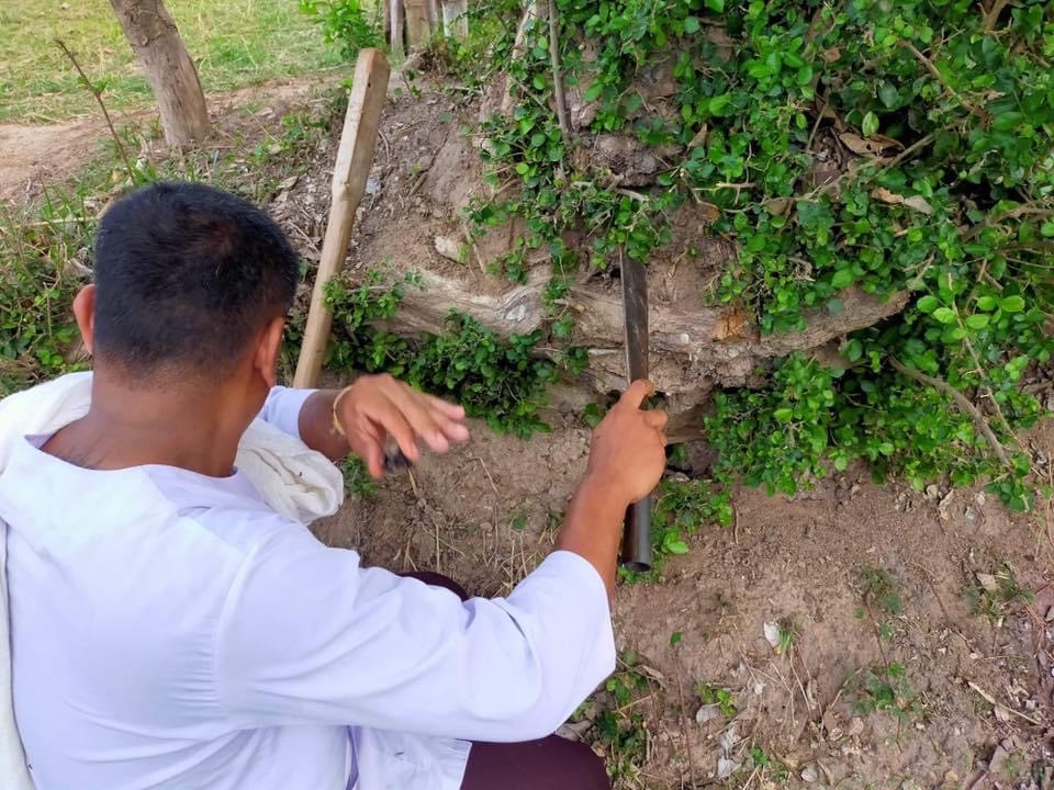 ตะกรุดตั้งตัวรุ่นสองดอกครู อาจารย์เขมร FL