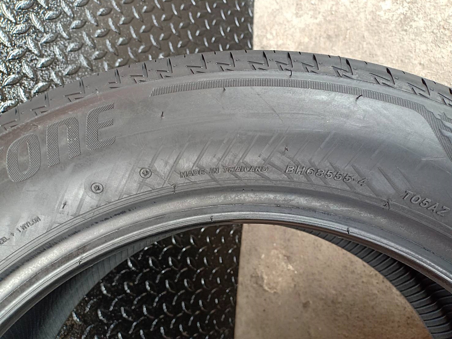 BRIDGESTONE TURANZA T005A 205/55R16 ราคาเส้นละ 4,500 บาท