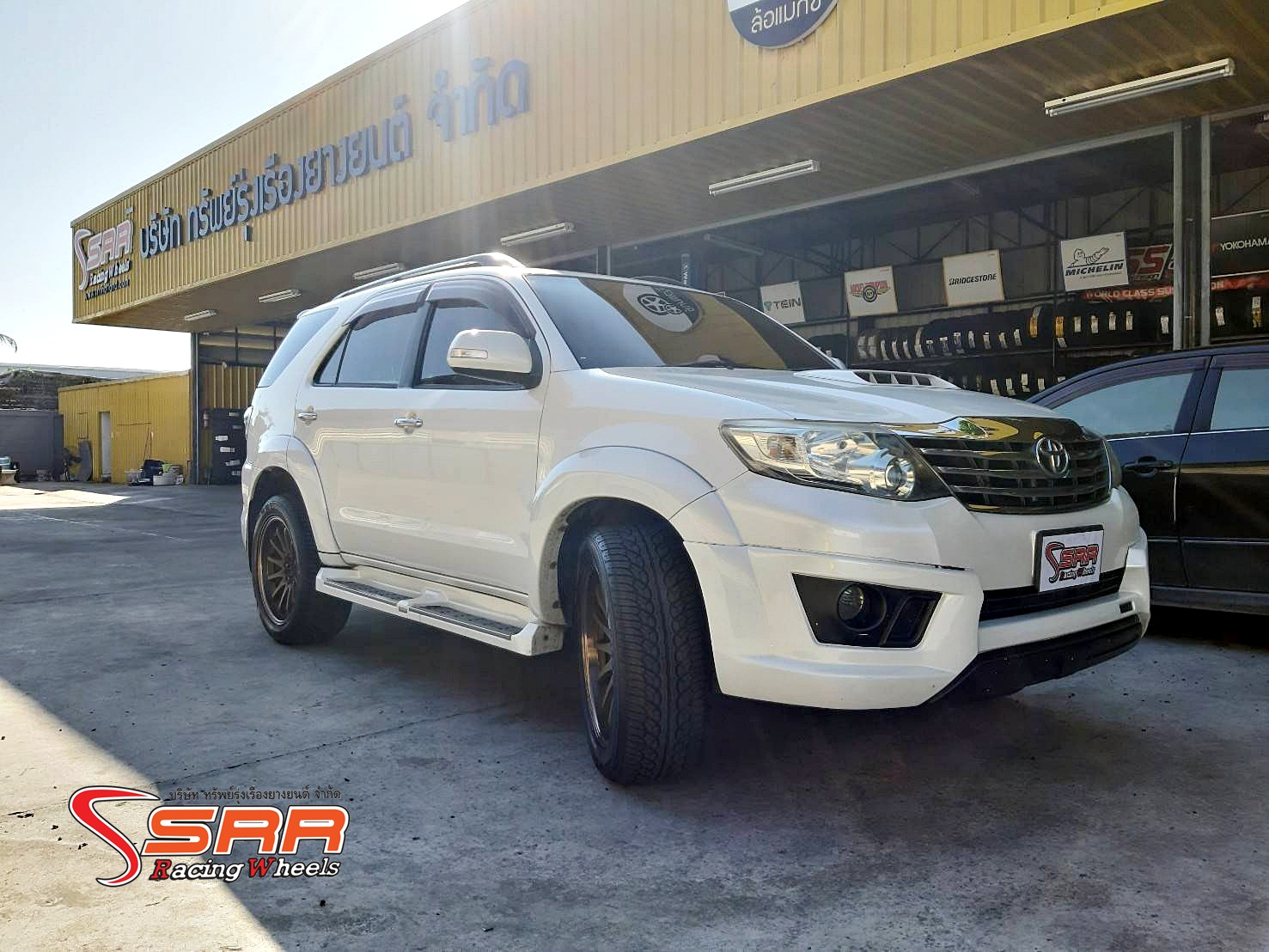 YOKOHAMA PARADA Spec-X 265/50R20 ยางใหม่ปี2021 ราคาพิเศษ