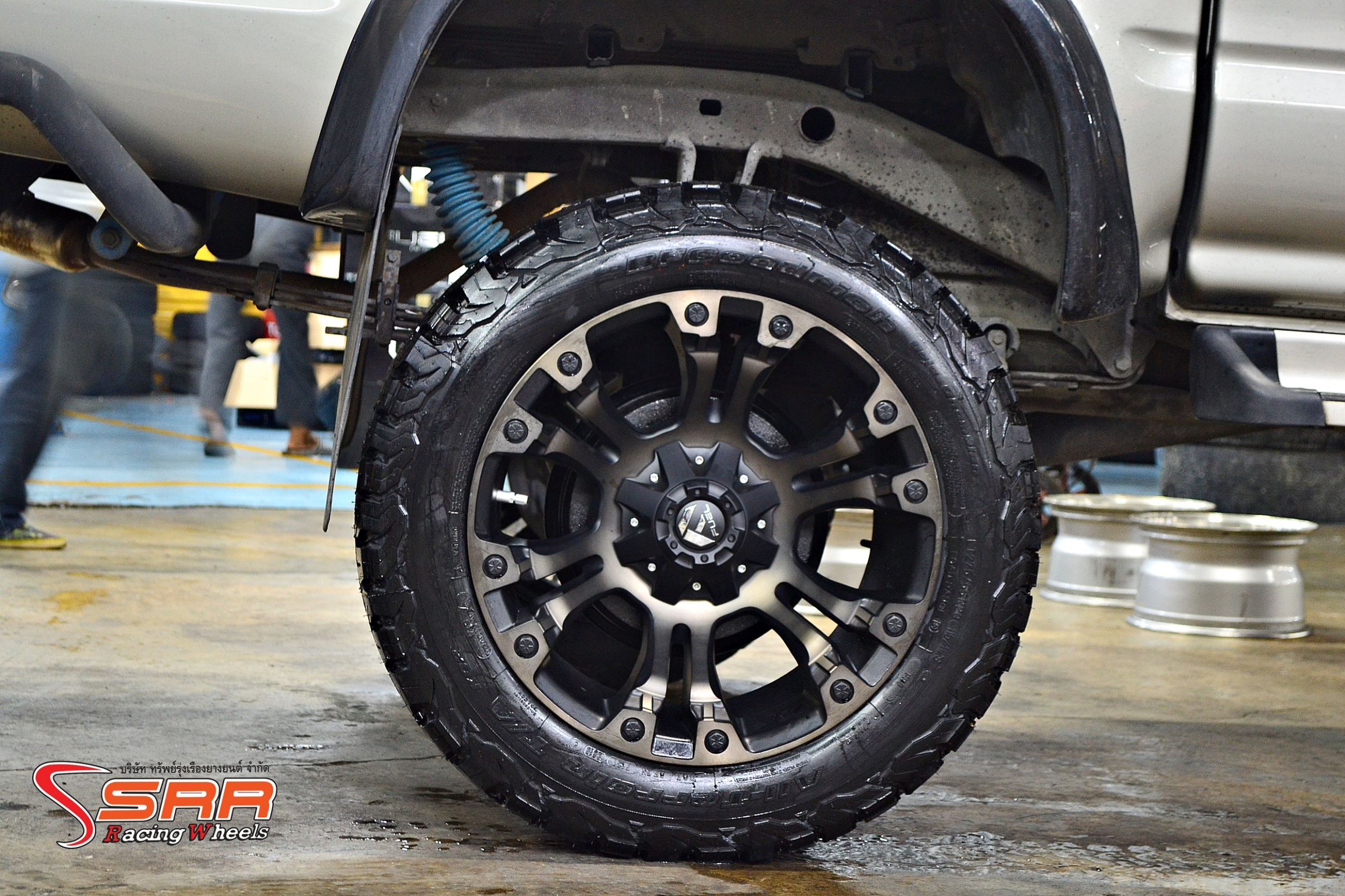 FUEL-VAPOR D569 ขอบ20 ET-18 MATTE BLACK MACHINED/TINT CLEAR