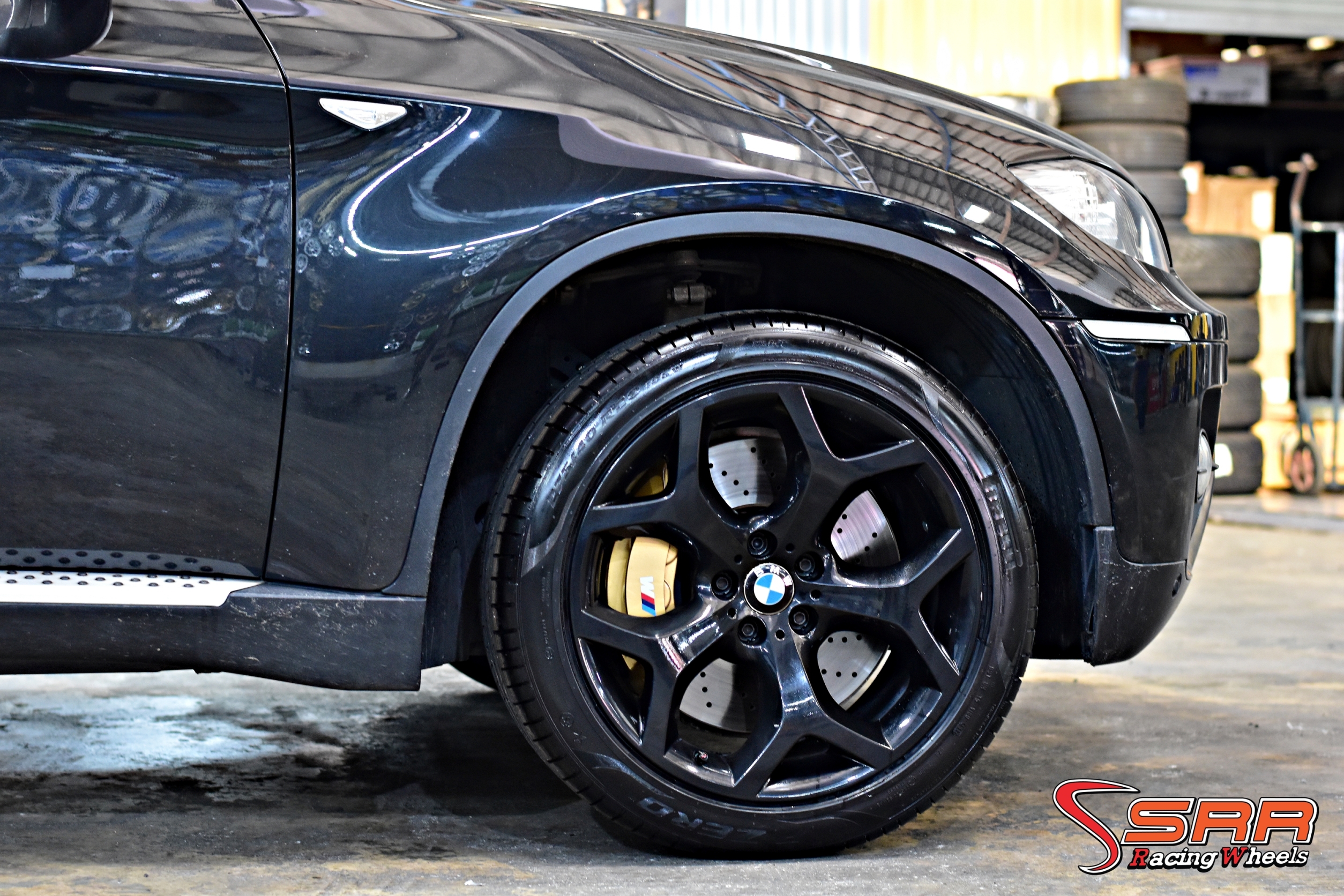 PIRELLI P ZERO PZ4 R-F 275/40R20 ยางรันแฟลต สำหรับใส่รถBMW X5 และ X6