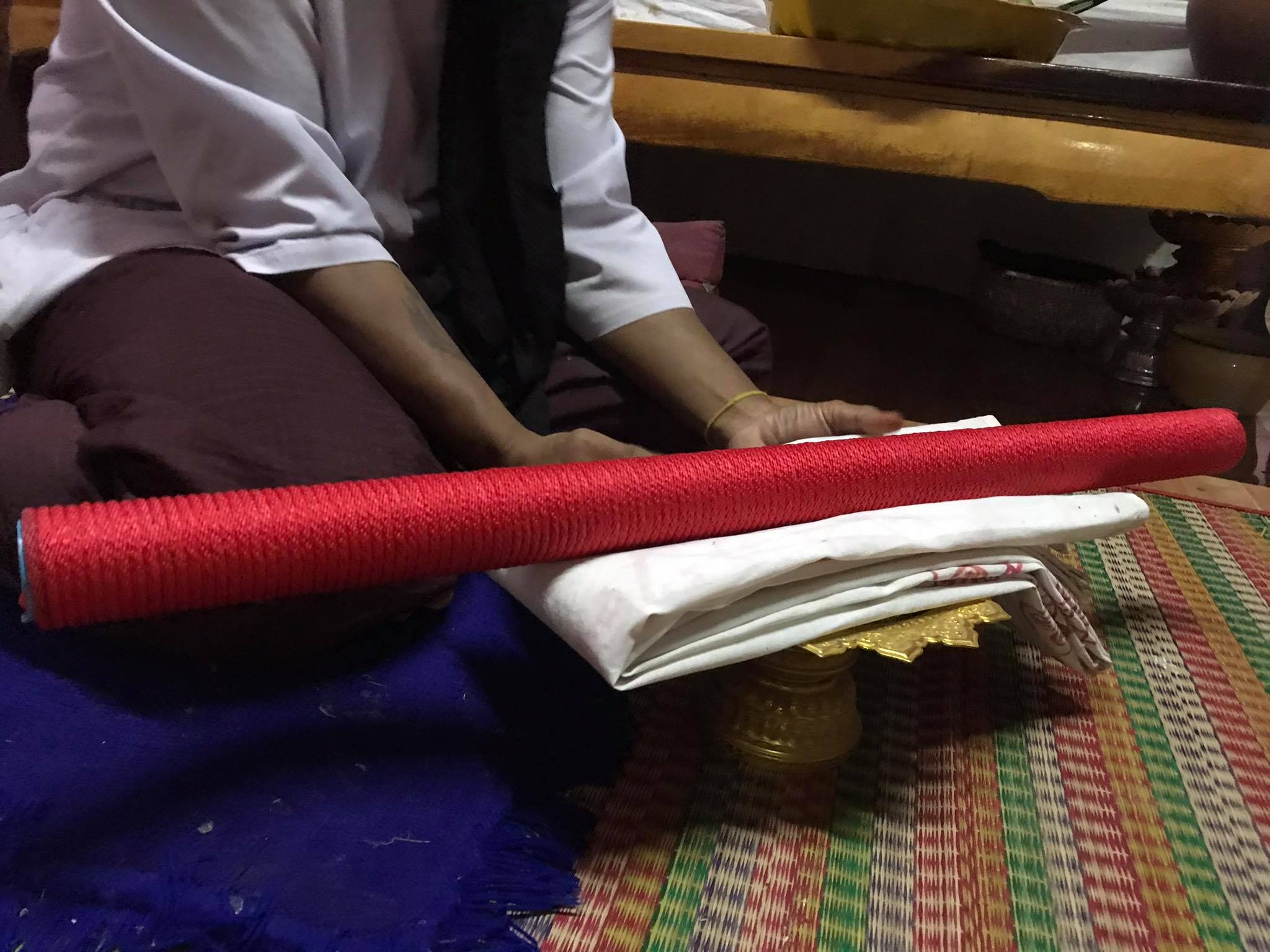 ตะกรุดมงคลยักษ์ อาจารย์เขมร