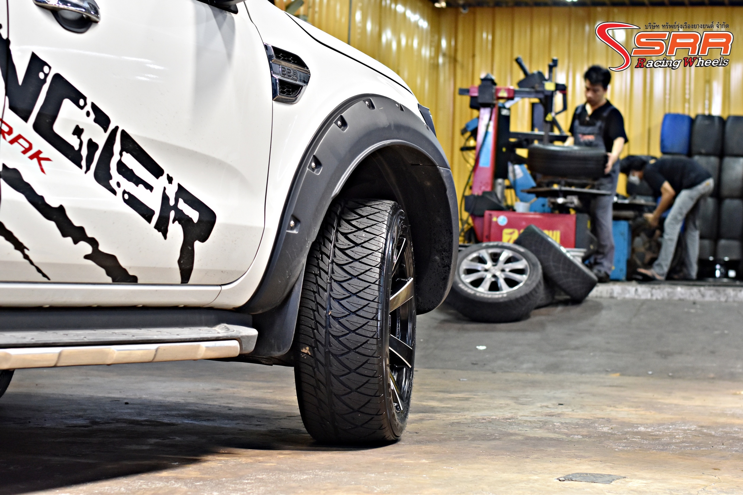 RTV TORQ ขอบ20 ET+20 6x139.7 BKSF สำหรับใส่กระบะ และSUV