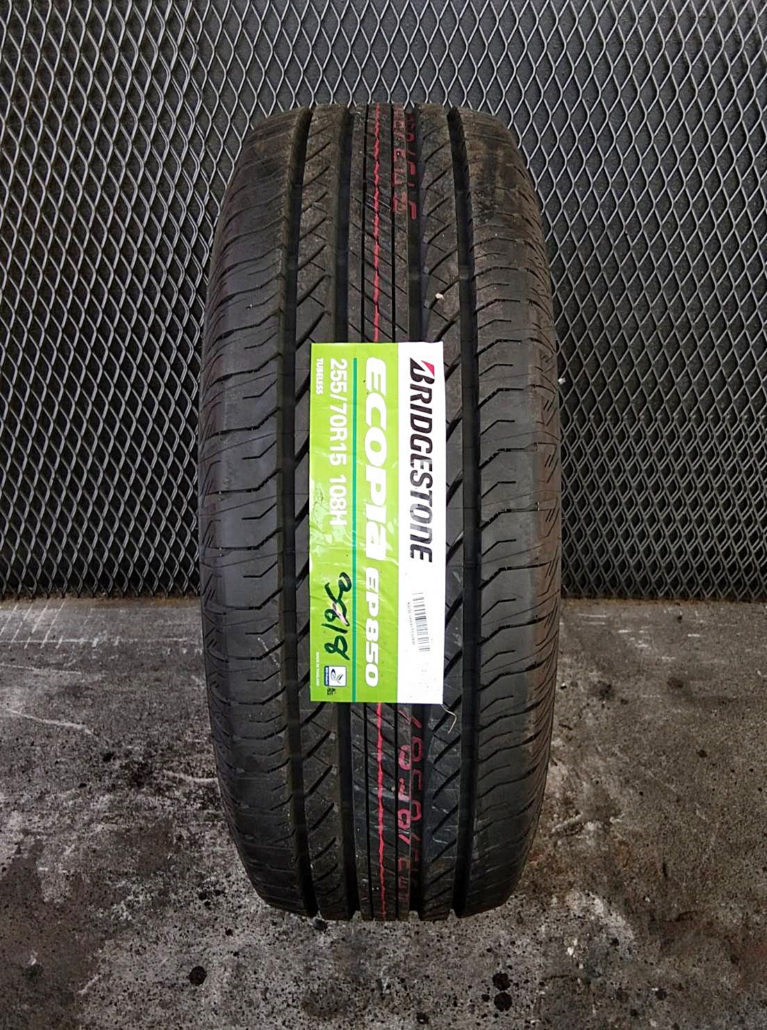 BRIDGESTONE ECOPIA EP850 255/70R15 ราคาเส้นละ 5,500 บาท