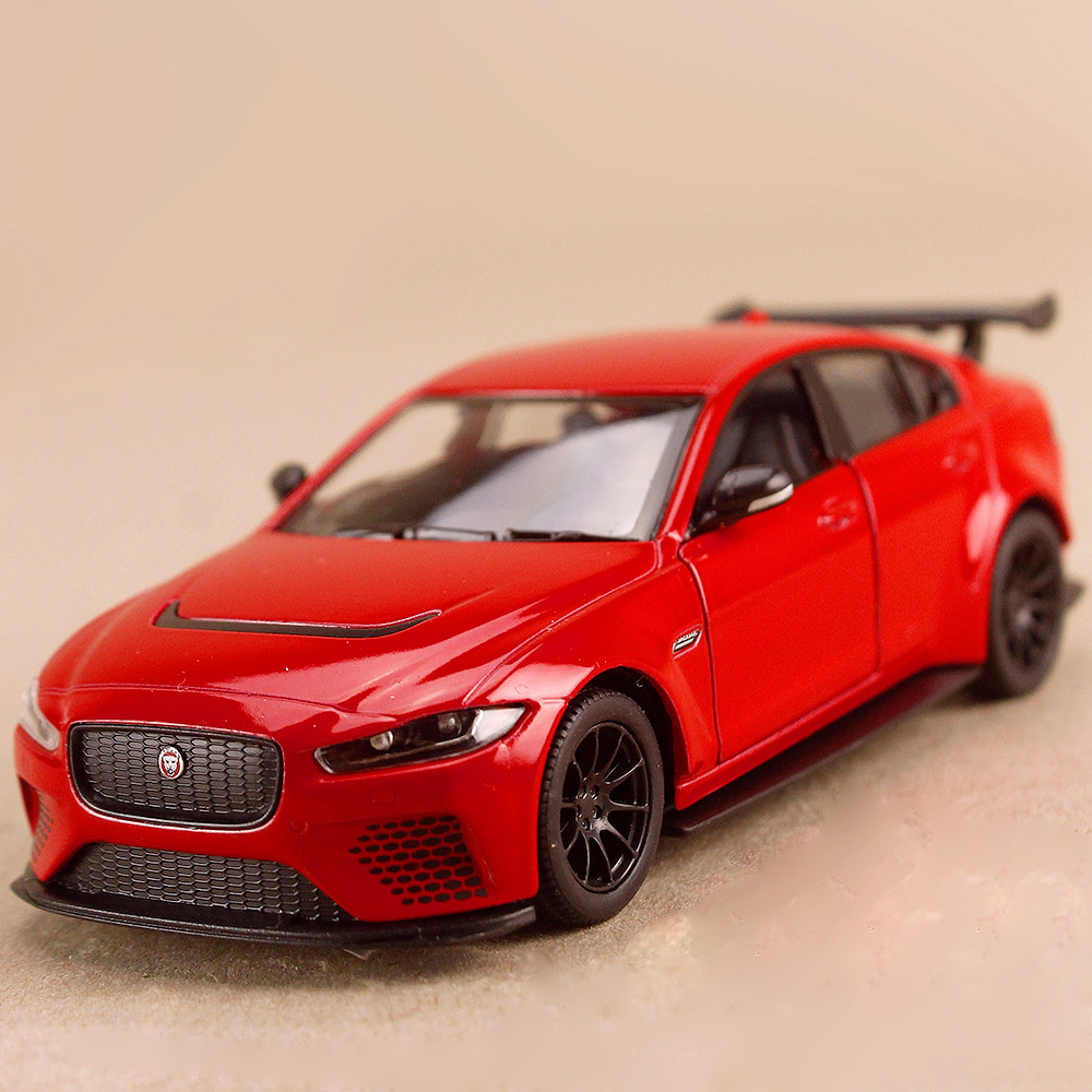 Jaguar XE SV Project 8 Scale 1:38 โมเดลรถเหล็ก (ปลีก-ส่ง)