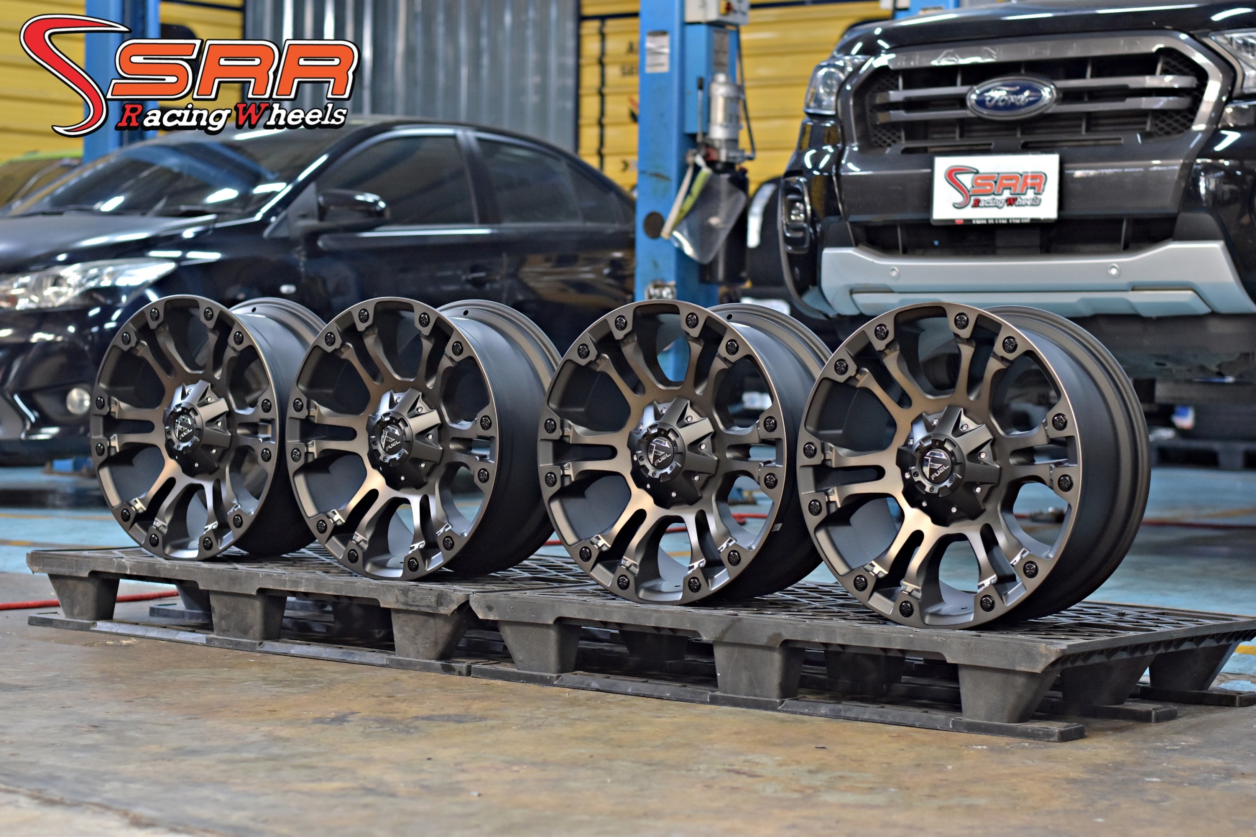 FUEL VAPOR 20x9 6x135/6x139.7 ET+20 MATTE BLACK MACHINED/TINT CLEAR