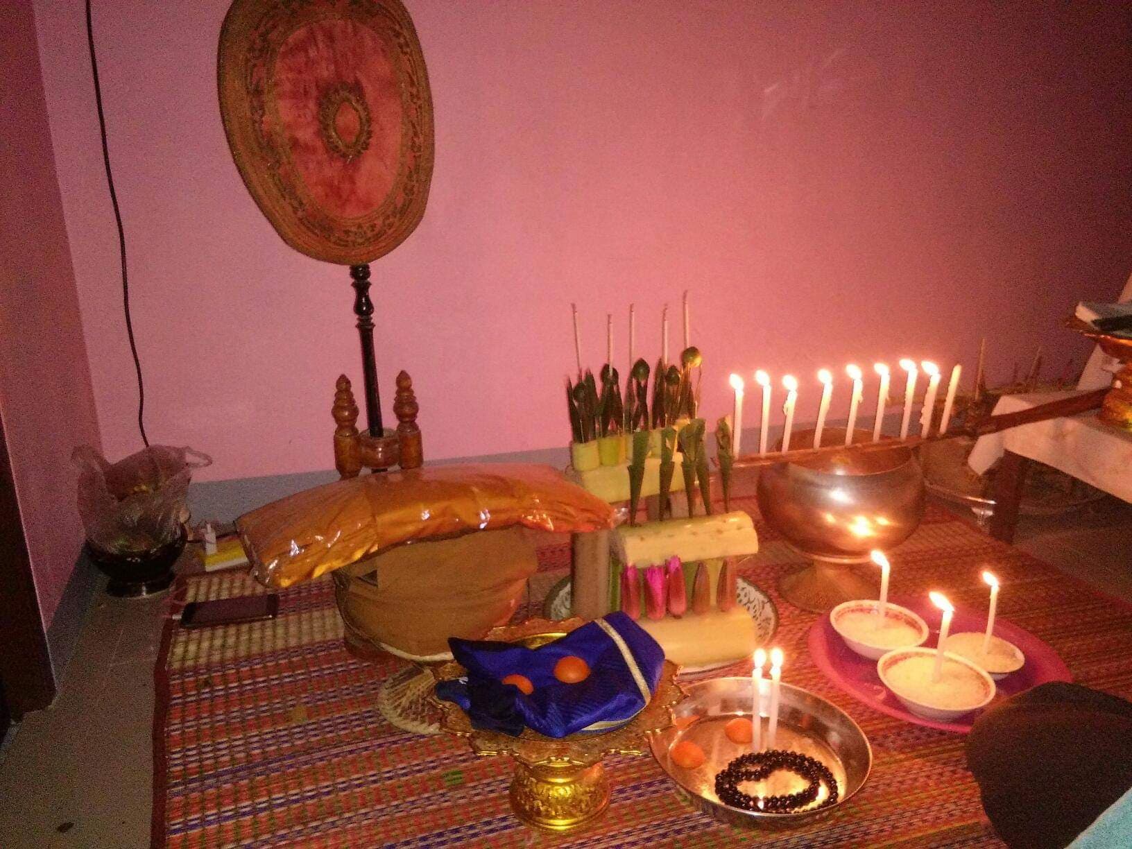 ฝาบาตรสะกดรัก อาจารย์เขมร