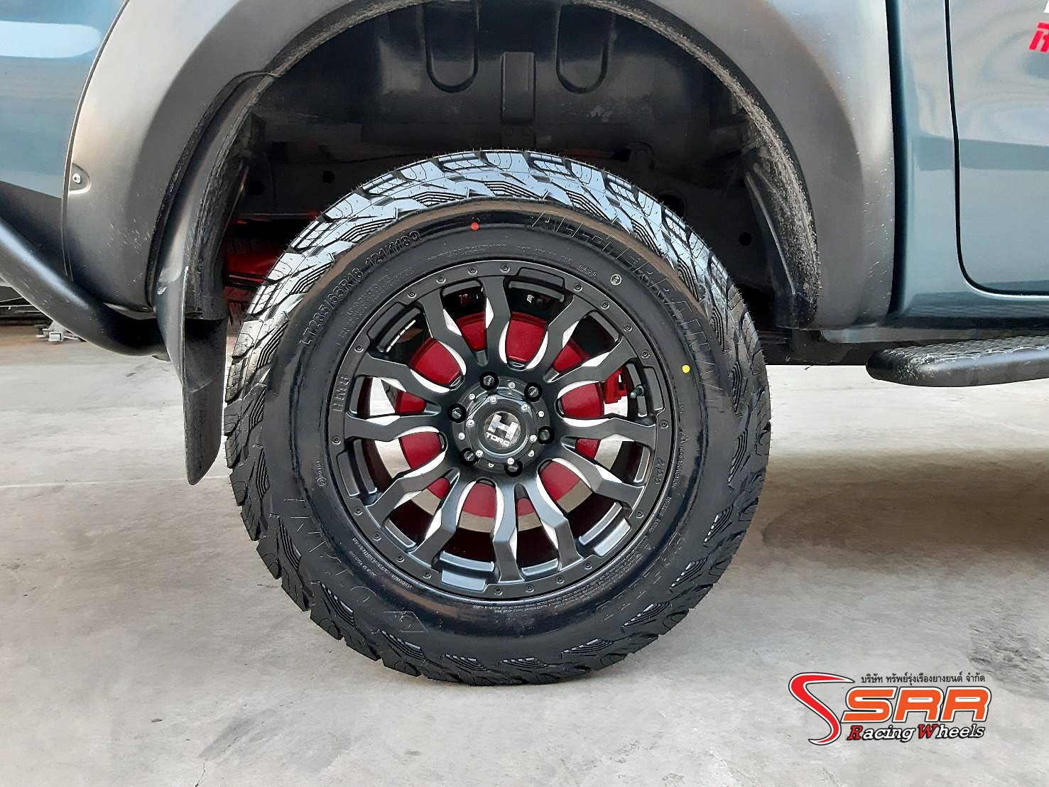 HAMMER HM8 ขอบ18x9.5 ET+20 6x139.7 MBS