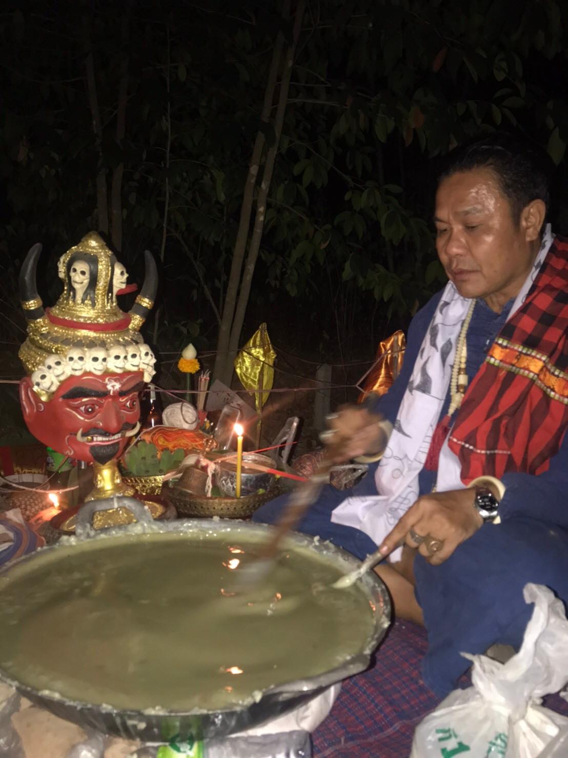 ⭕️ สีผึ้งนะหน้าทอง อาจารย์นุช วัดป่า