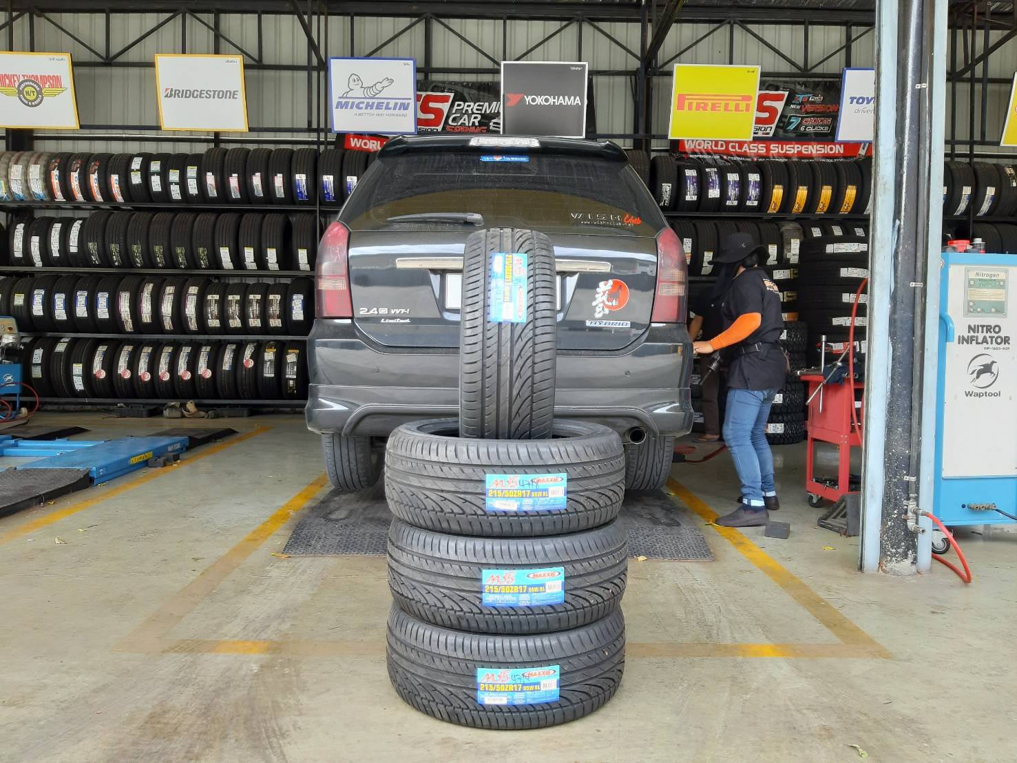 MAXXIS M35 215/50ZR17 ยางใหม่ปีเก่า ลดราคาพิเศษ