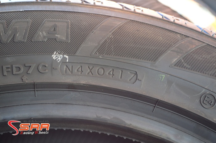 YOKOHAMA PARADA 235/55R18