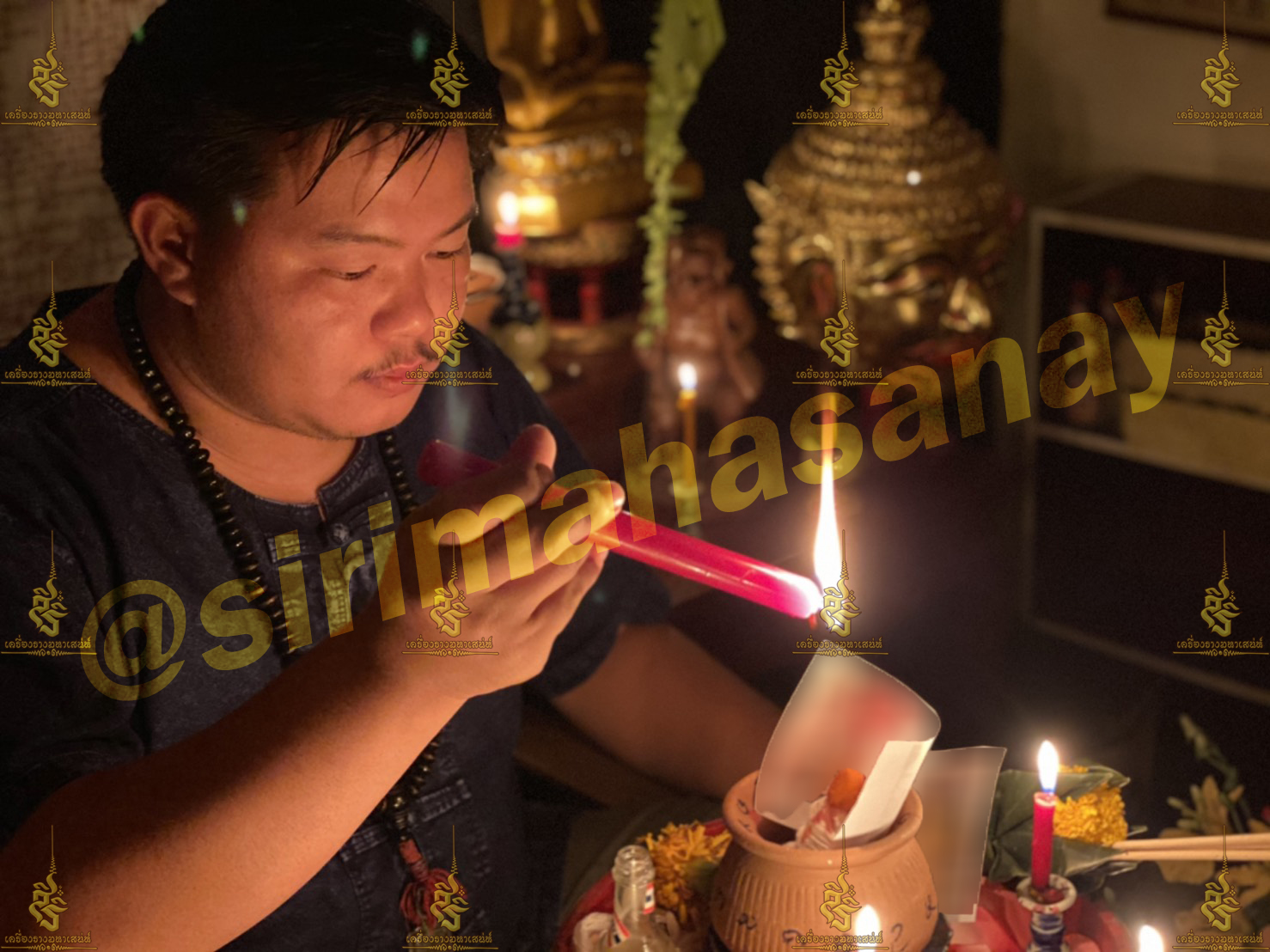 พิธีหอมดอกฮัก อาจารย์เสก สำนักสักยันต์ป๋ารมีเศรษฐีเรือนคำ