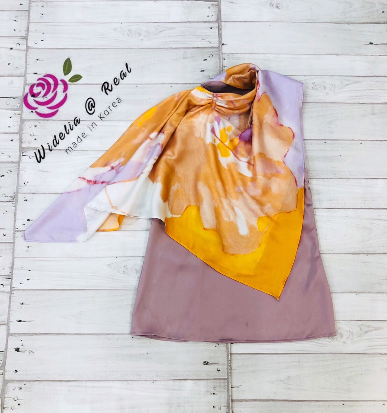 Janesuda Top เสื้อแขนกุดตัวสวย ดีไซน์สุดหรู