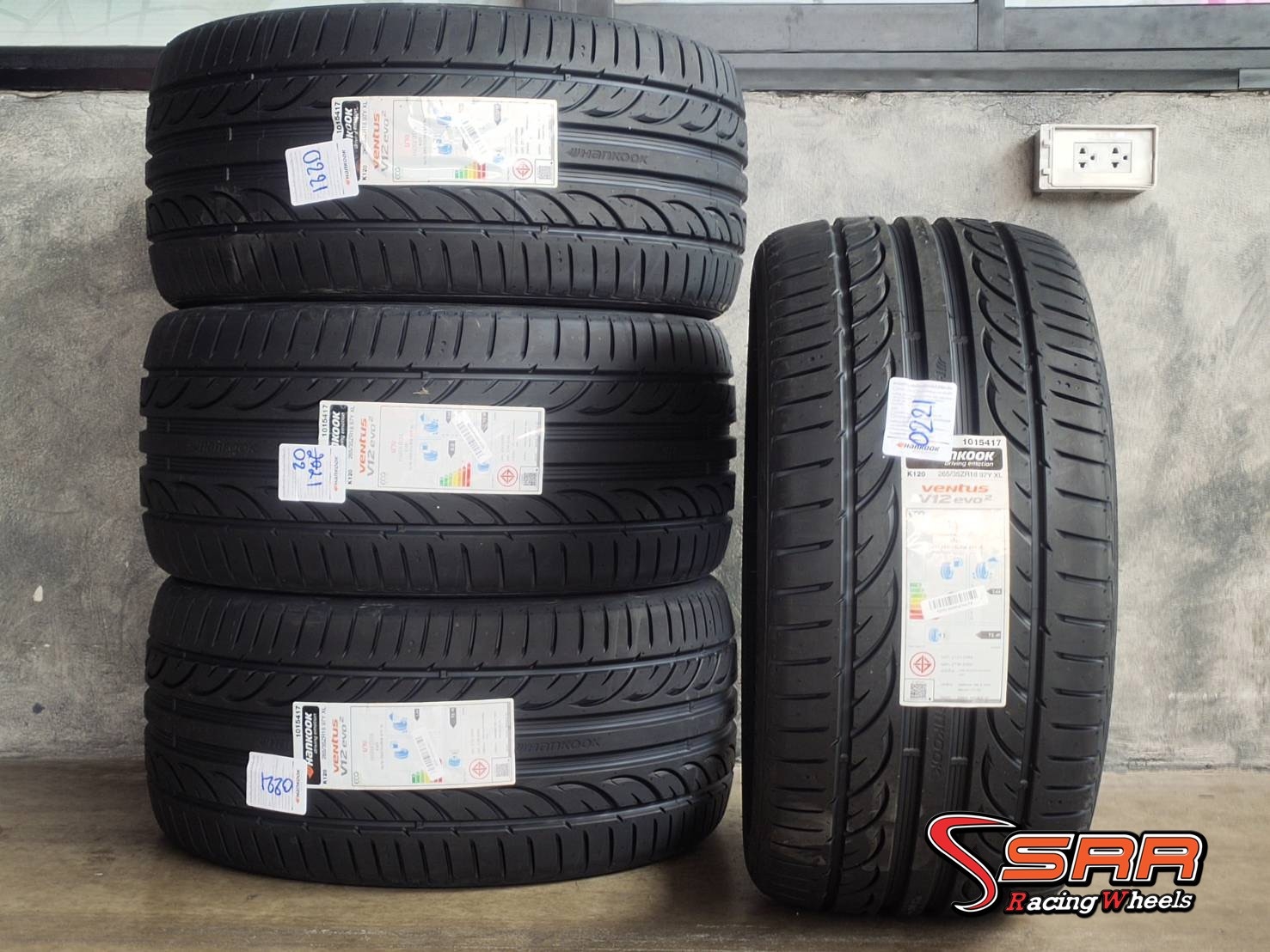 HANKOOK VENTUS V12 EVO2 265/35ZR18 ยางใหม่ปี2021 ราคาพิเศษ