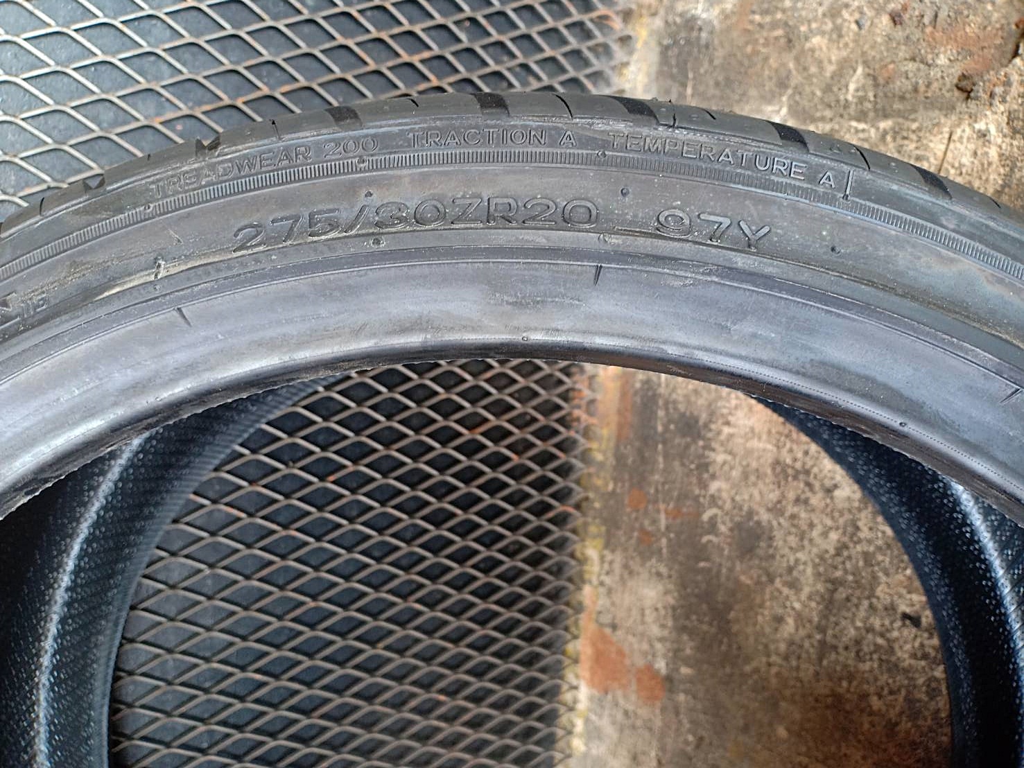 NANKANG NS-2 275/30ZR20 ยางปี19 ราคาเส้นละ 5,990 บาท