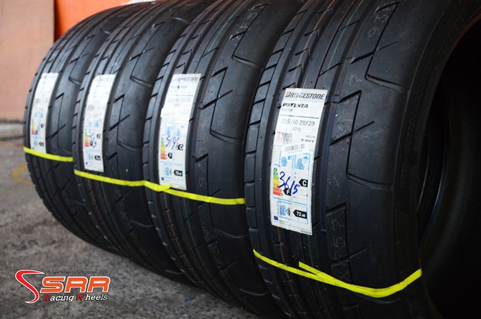 BRIDGESTONE POTENZA RE070R RFT 255/40R20-285/35R20 ลดราคาพิเศษ