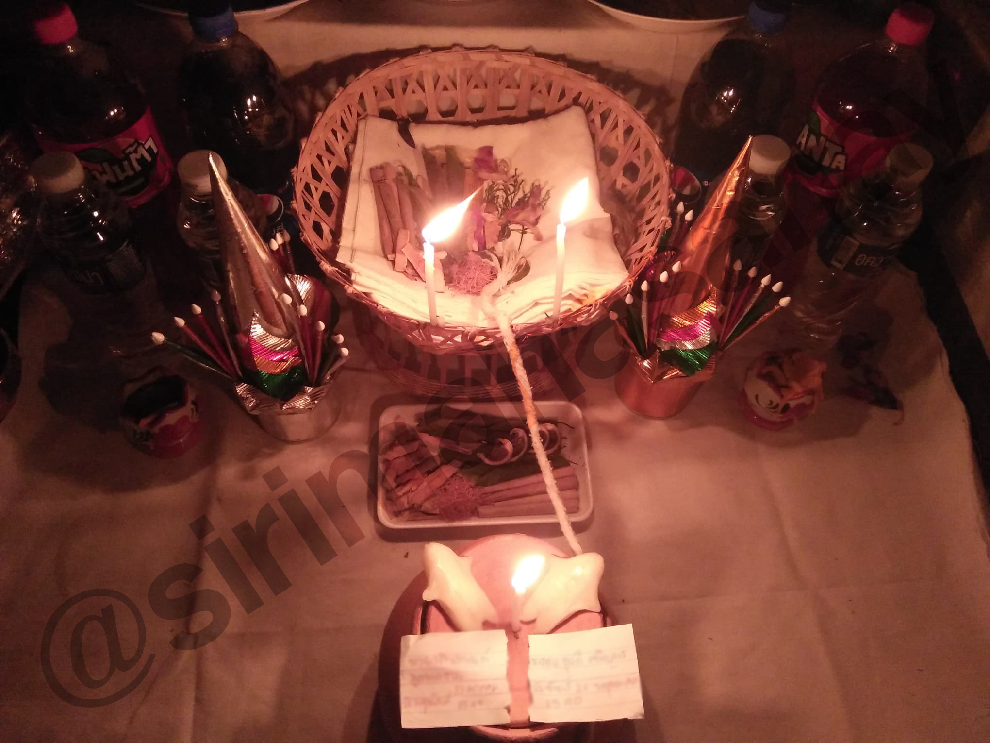 หุ่นอาวรณ์รัก สายตำหรับมนต์ทางสายอีสาน