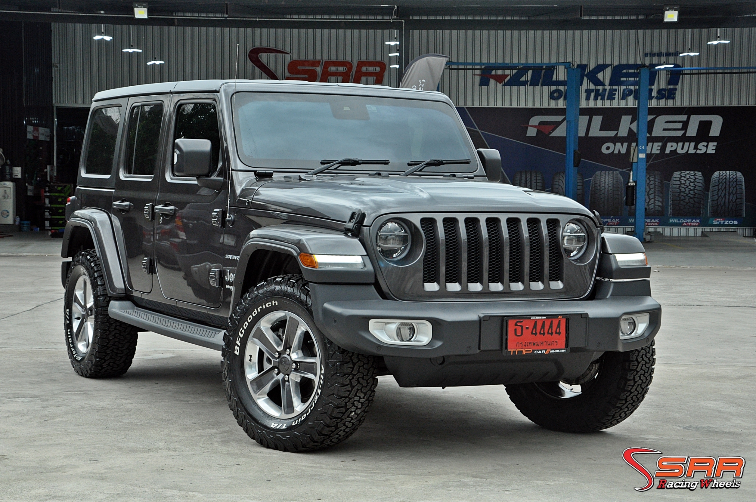 BFGoodrich All-Terrain T/A KO2 285/65R18 ติดตั้ง JEEP WRANGLER SAHARA
