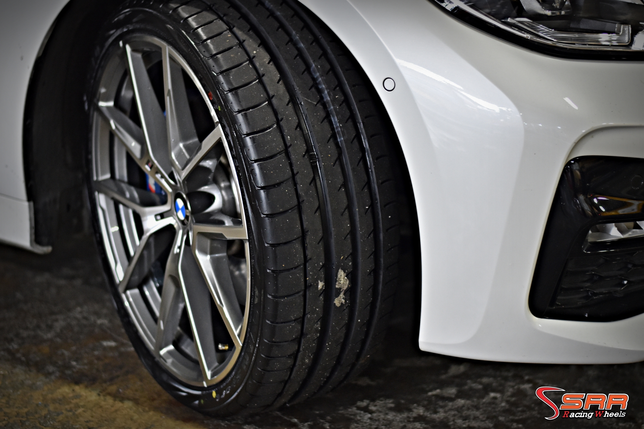 YOKOHAMA ADVAN SPORT V105 265/30ZR20 ยางใหม่ปี2021 ราคาพิเศษ