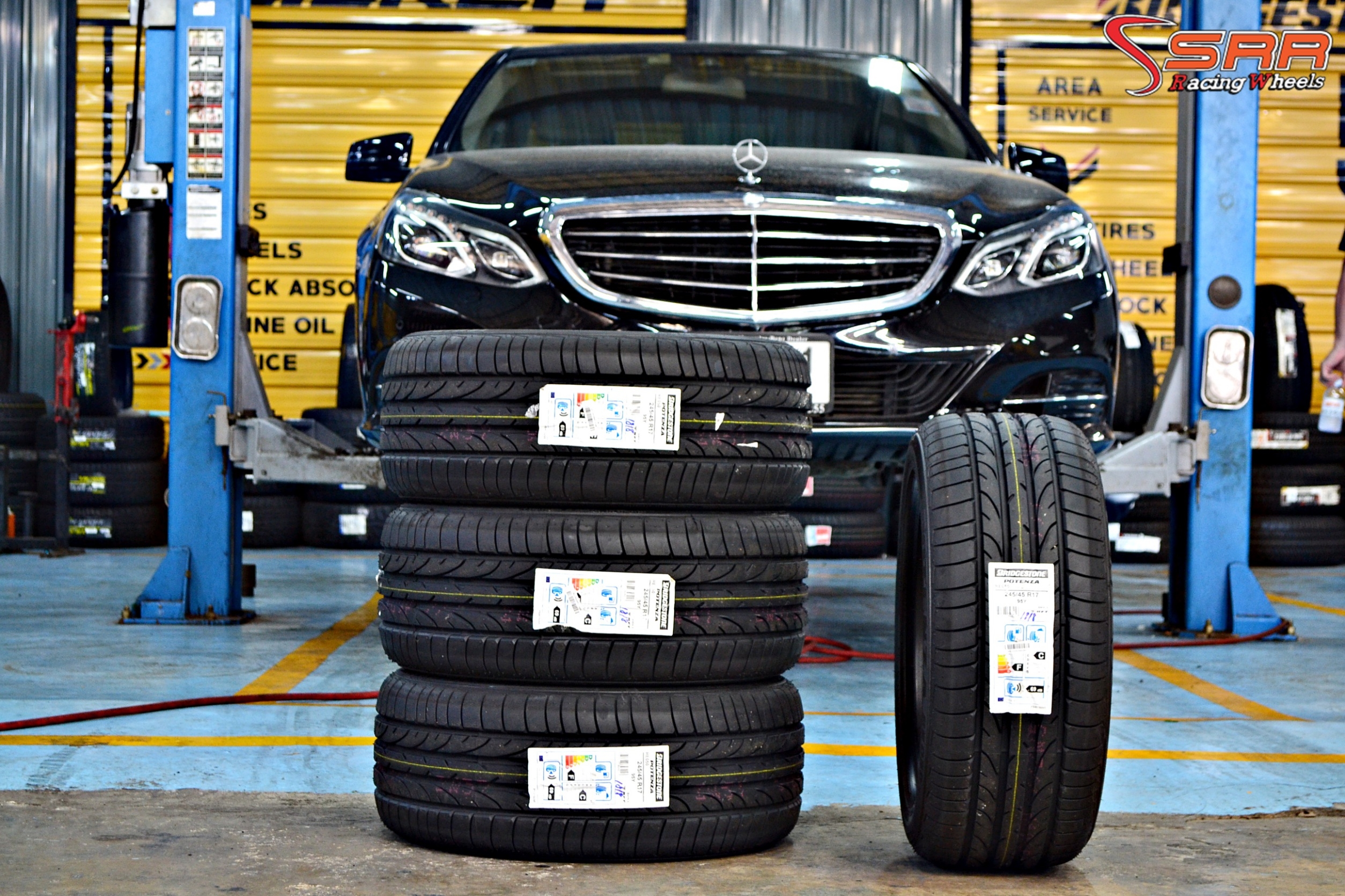 BRIDGESTONE POTENZA RE050 RFT 245/45R17