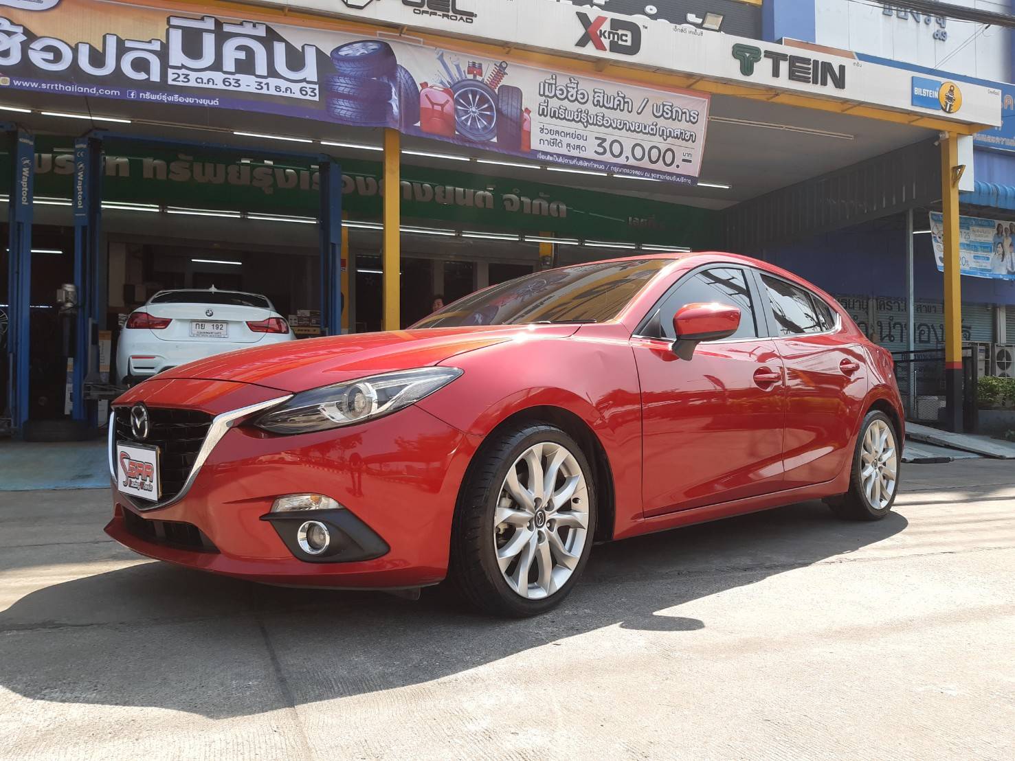 BRIDGESTONE RE004 225/40R18 ยางใหม่ปี2021 ราคาพิเศษ