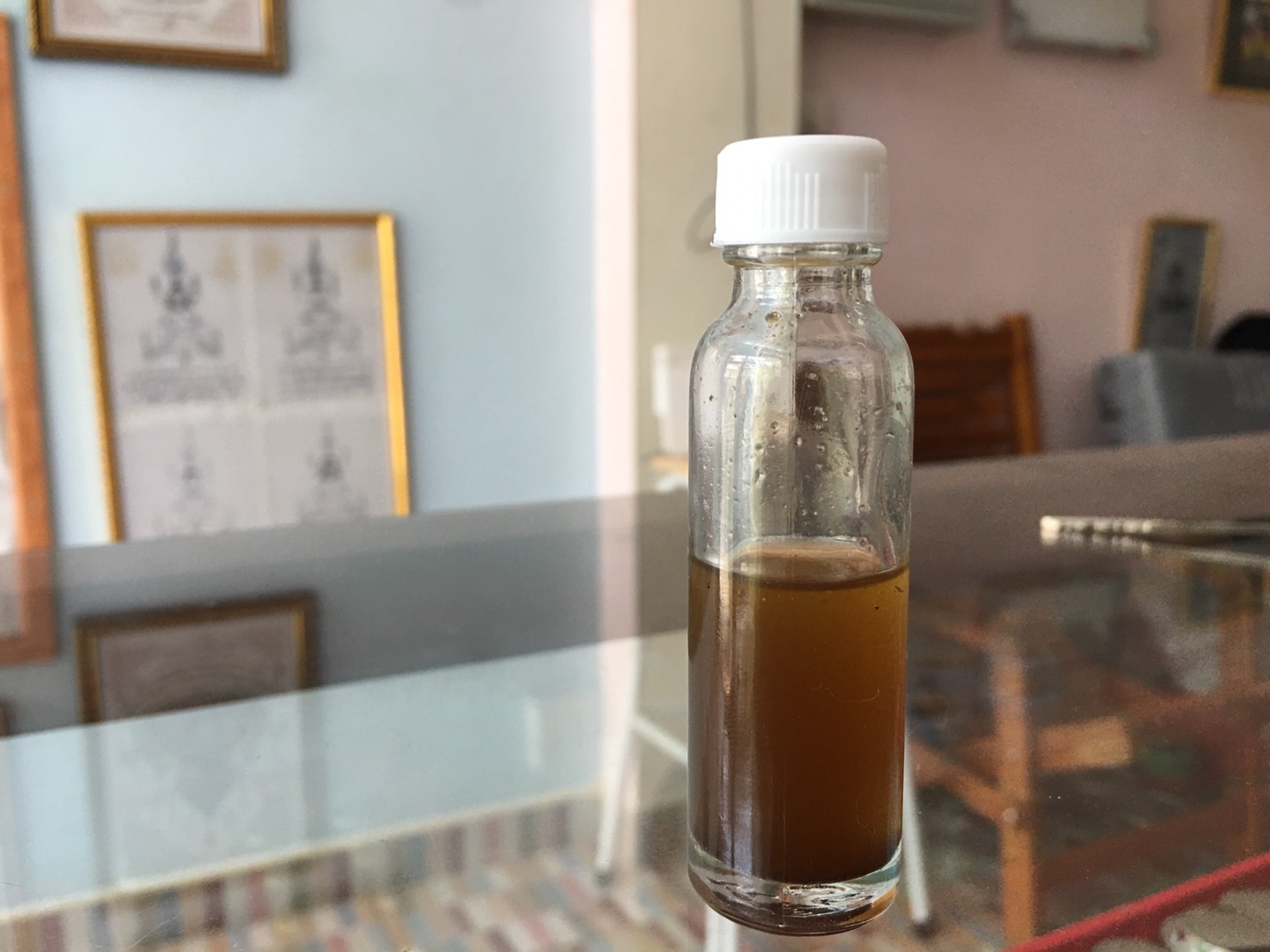 น้ำมันพรายนางไม้มหาเสน่ห์ อาจารย์แก้ว มนต์นะอกแตก