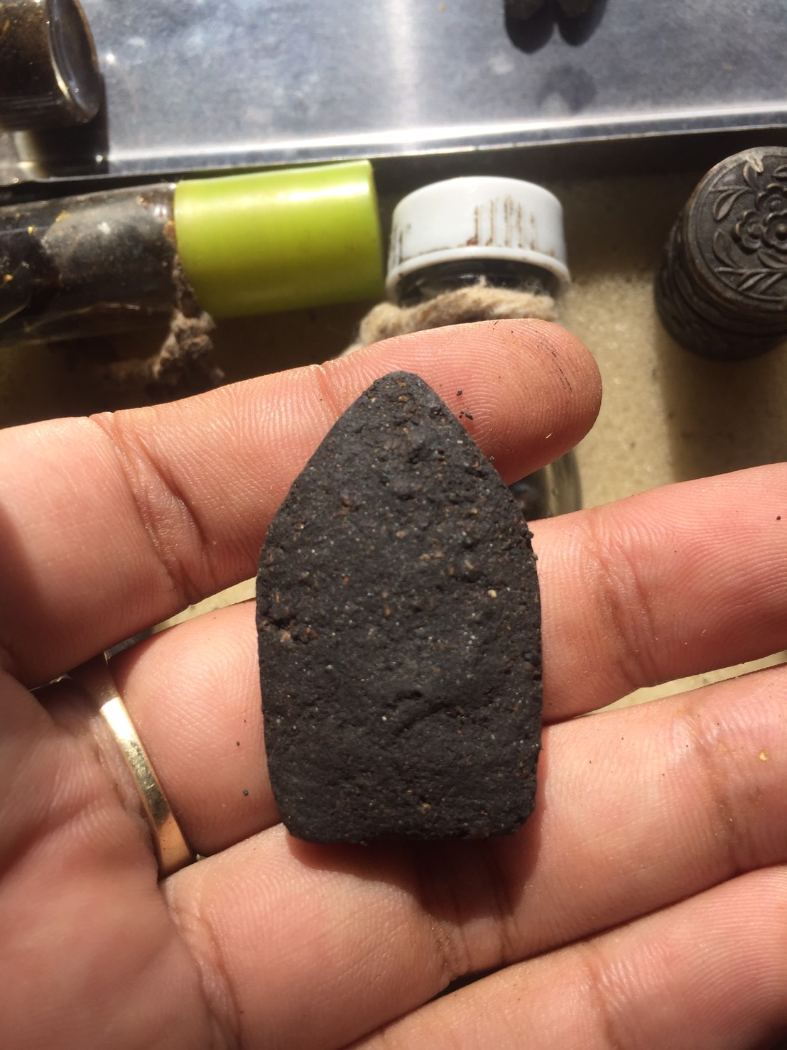 ขุนแผน ป.1 เนี้อสีผึ้งด้านหน้าฝั่งชิ้นพราย อาจารย์เปล่ง