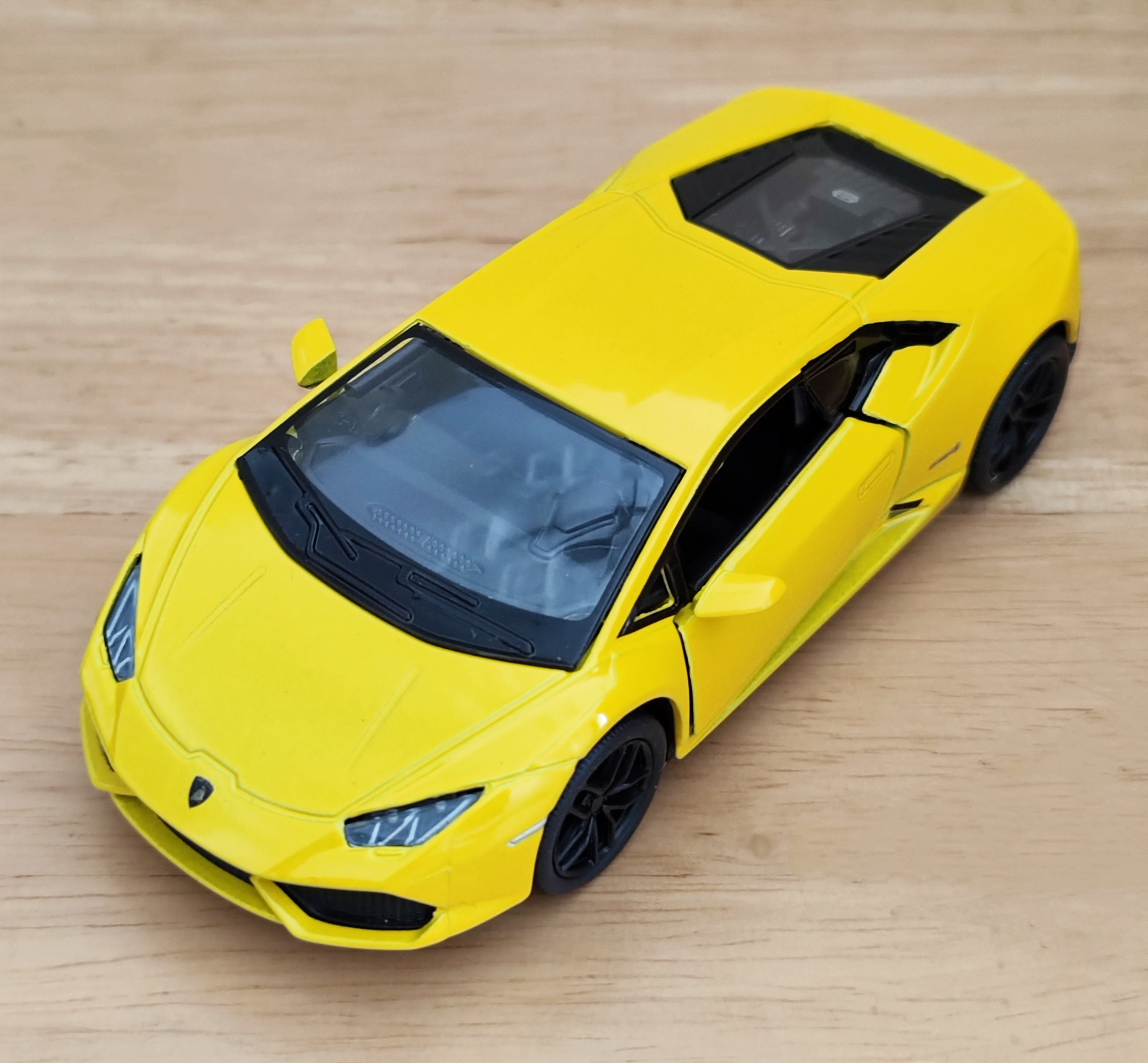Lamborghini Huracan LP610-4 Scale 1:36 โมเดลรถเหล็ก (ปลีก-ส่ง)