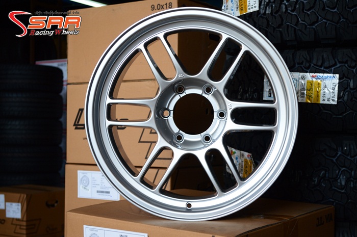 RPF1 TKF1 ขอบ18 สเปกล้อใส่รถกระบะ และSUV ไม่ล้นซุ้มล้อนะครับ