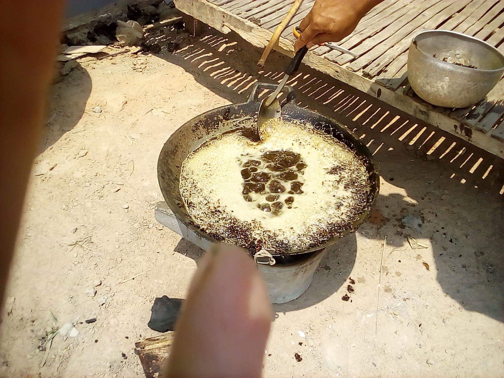 สีผึ้งพรายงูกุเลน อาจารย์เขมร (FL)