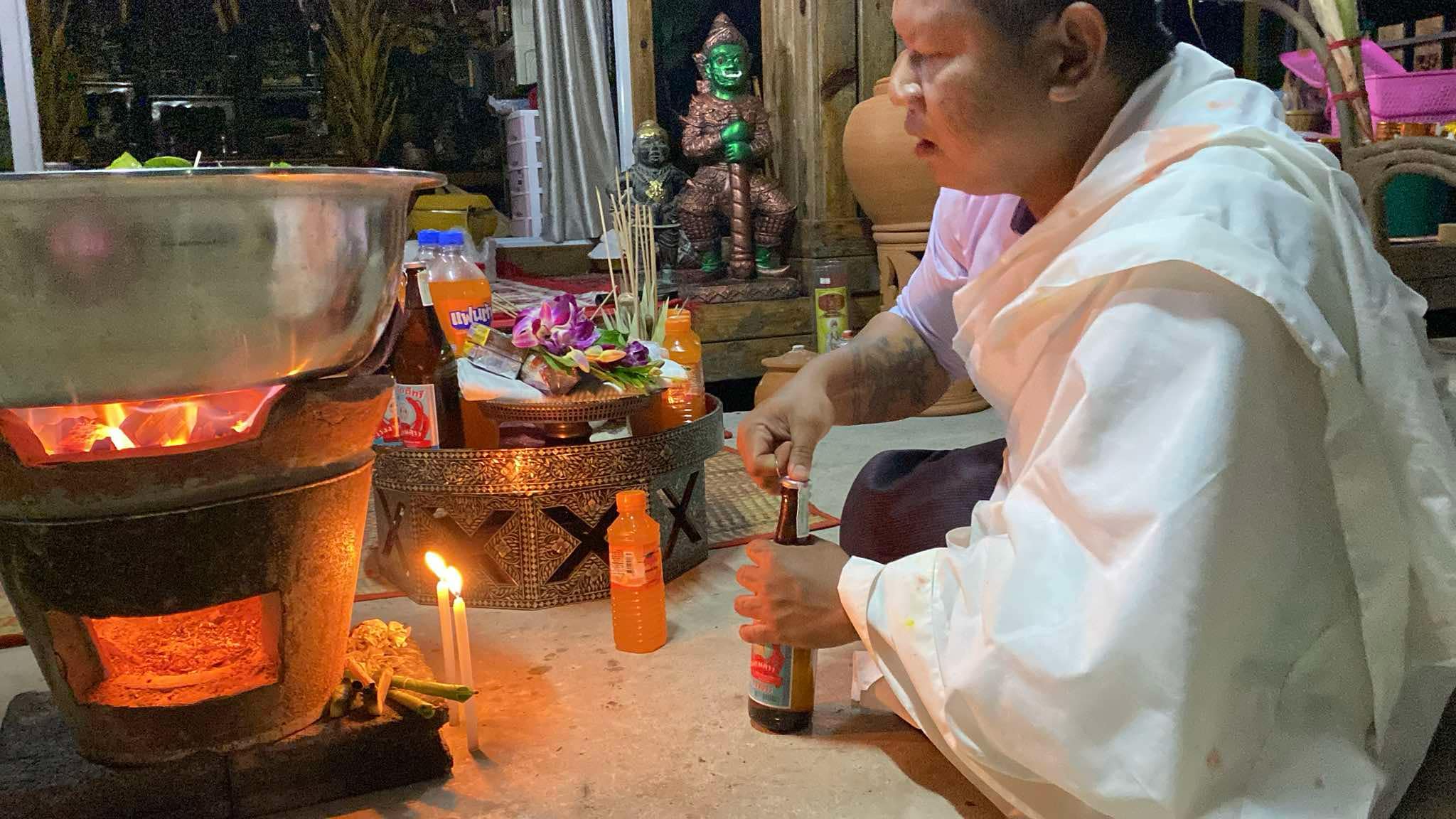 น้ำมันถอนของ อาจารย์โง่ก