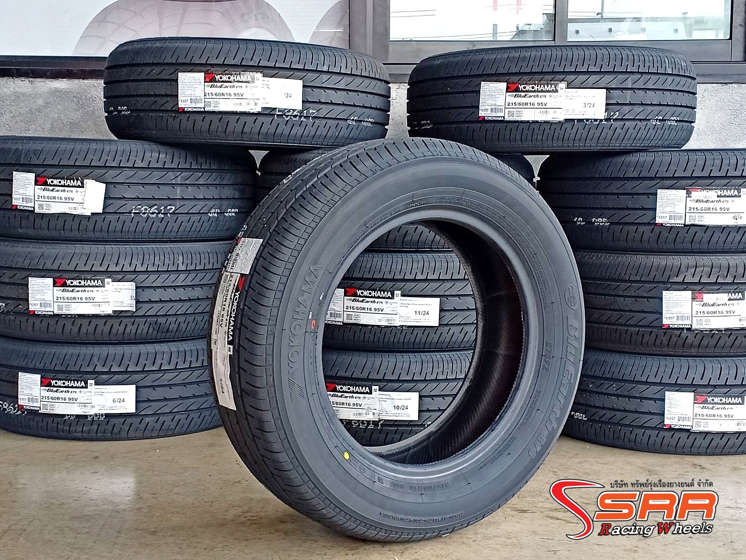 YOKOHAMA BluEarth E75 215/60R16 ยางใหม่ ปี2021 ราคาพิเศษ