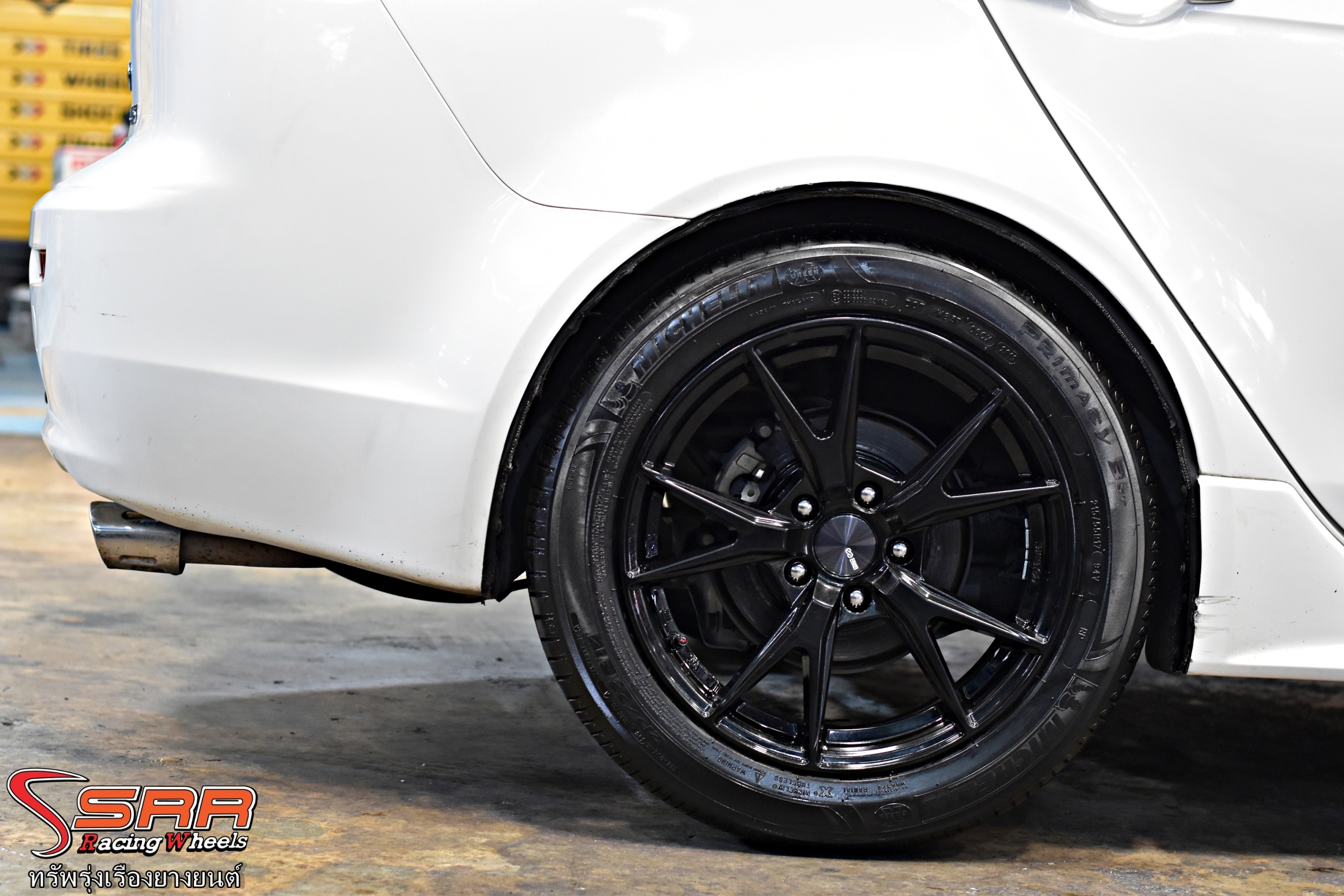 ENKEI PHOENIX ขอบ17 ET38 5x114.3 GBK1 สีดำเงา