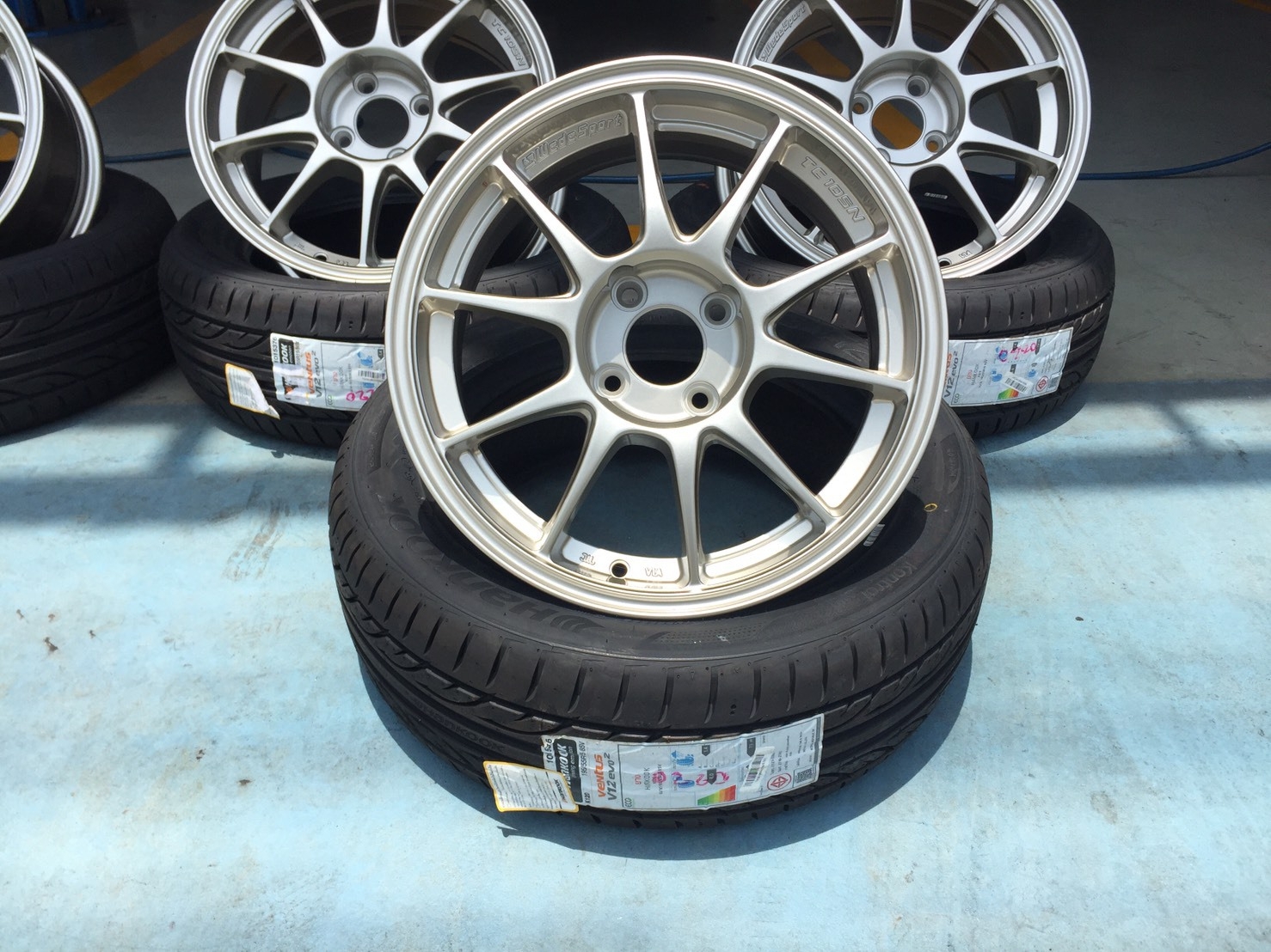 TC105N APEX ขอบ15 ET+35 4x100 TS TITAN