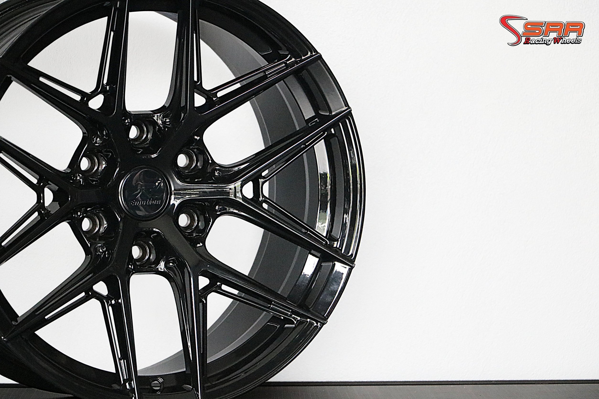 EMOTION R VS2 ขอบ18 6x139.7 ET15 BK ราคาพิเศษ