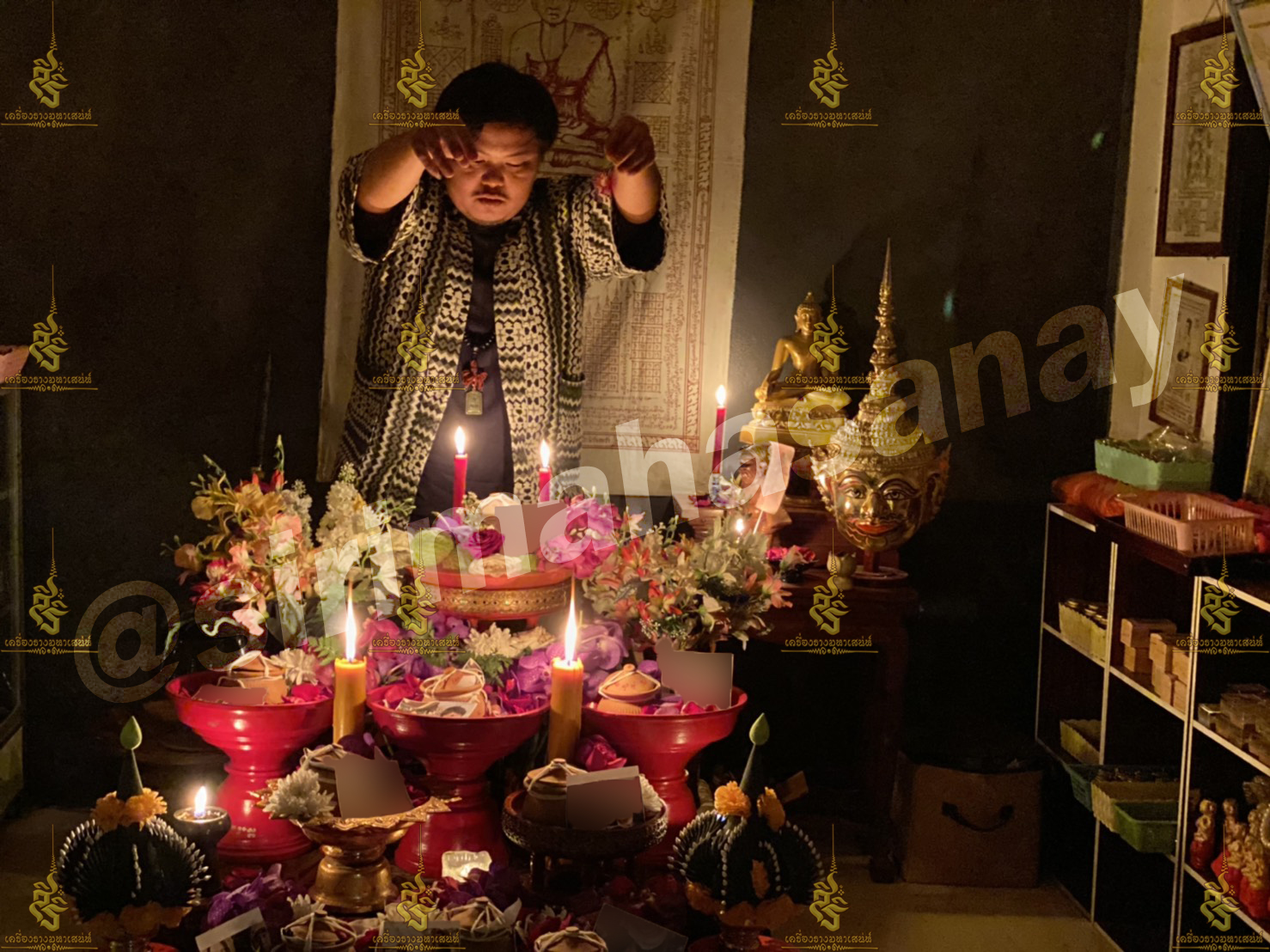 พิธีหอมดอกฮัก อาจารย์เสก สำนักสักยันต์ป๋ารมีเศรษฐีเรือนคำ