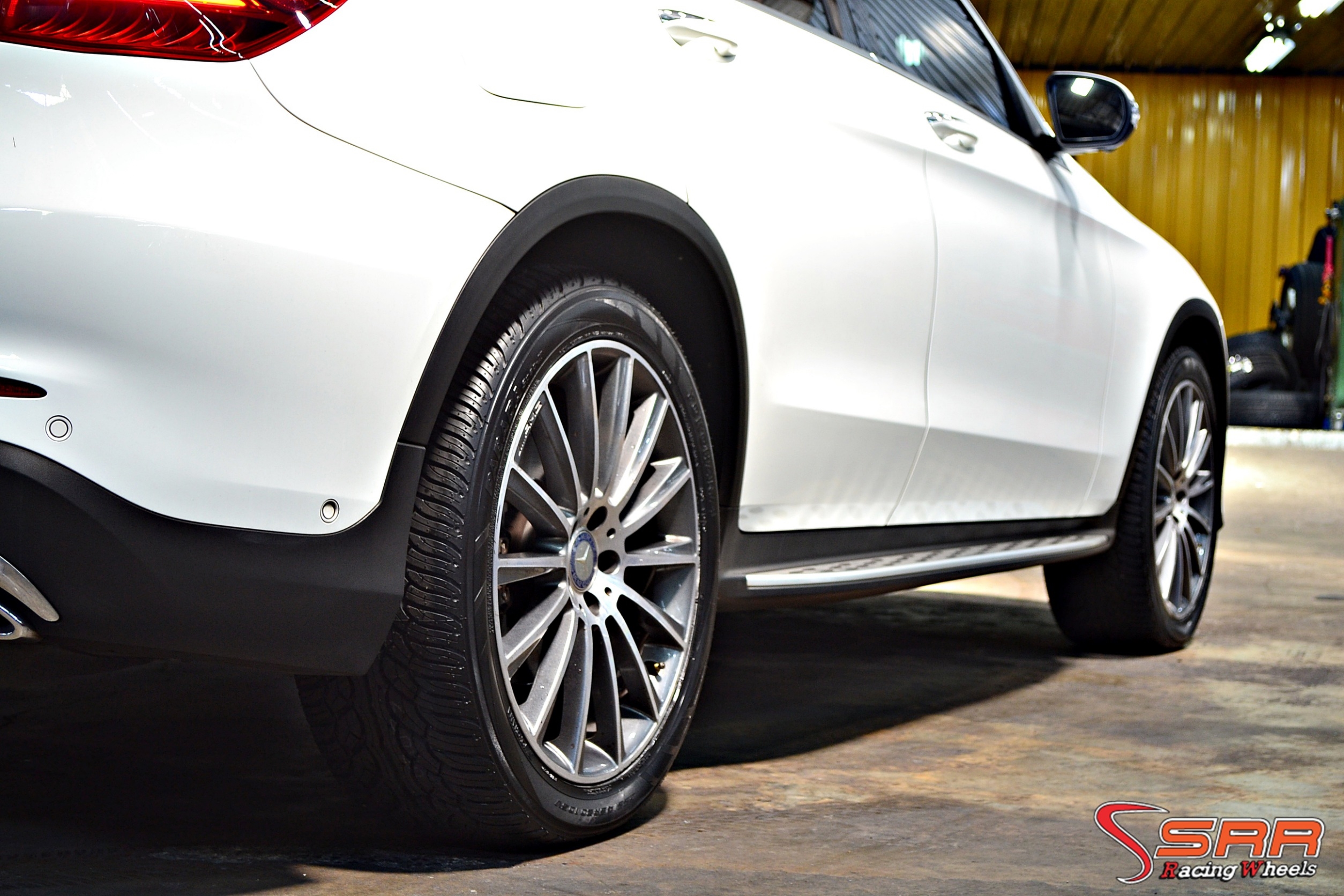 YOKOHAMA PARADA 255/45R20 ยางญี่ปุ่น SUV ลดราคาพิเศษ