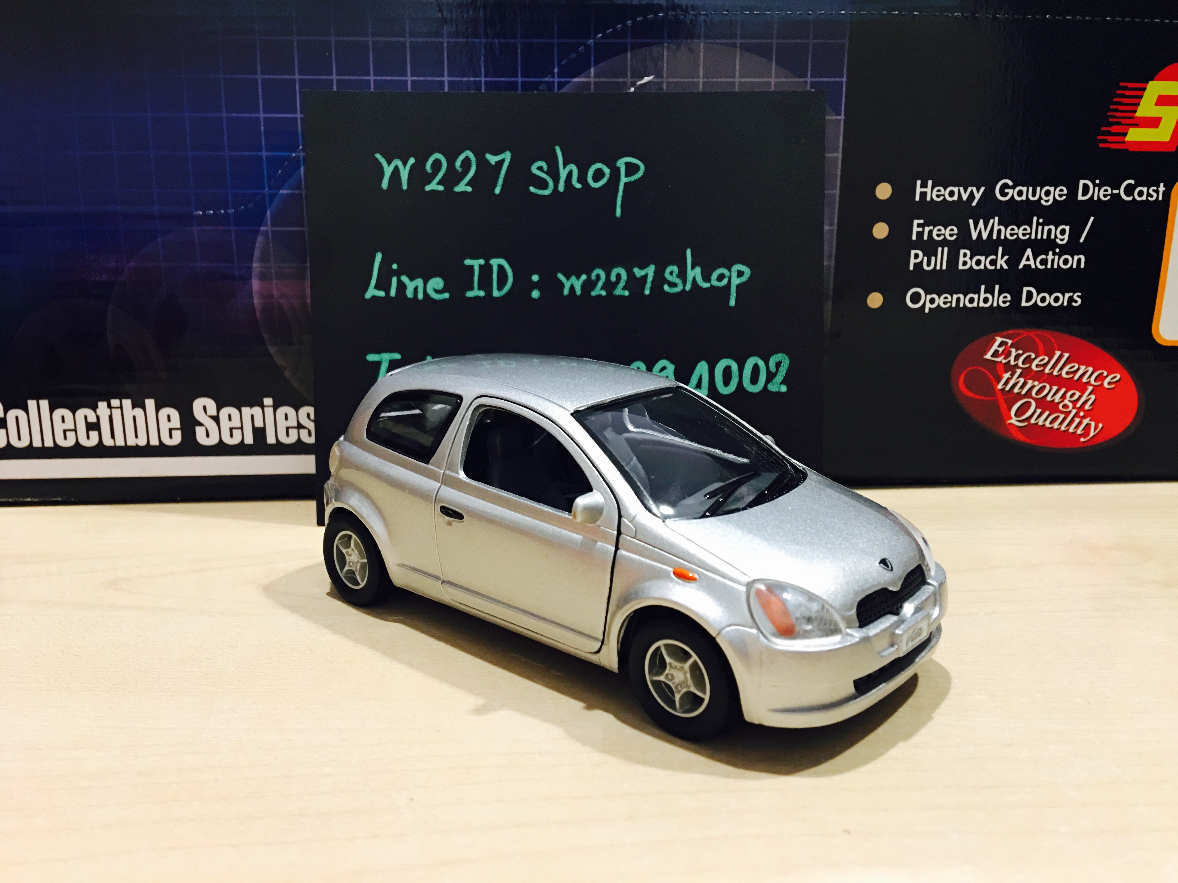 Toyota VITZ / Toyota Yaris โมเดลรถเหล็ก โตโยต้ายาริส Scale 1:25 (ปลีก-ส่ง)