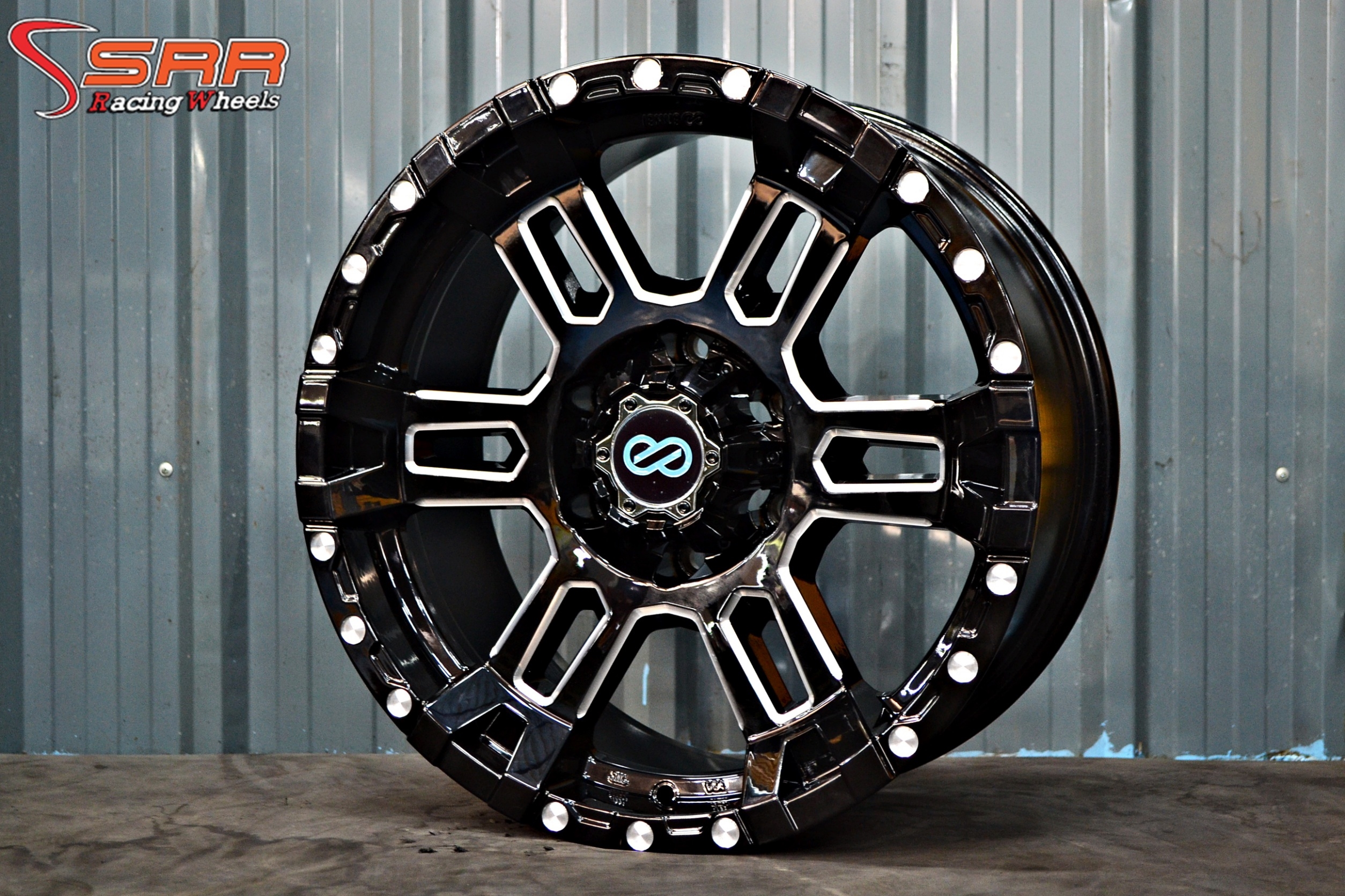 ENKEI COMMANDER ขอบ18 นิ้ว 6x139.7 ZBK1QA4P